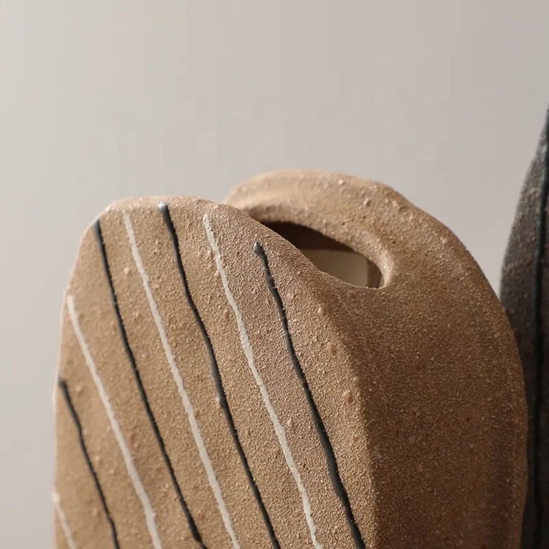 Tiramisu Vase B - FF-D24108B - Vases - ebarza Furniture UAE | Shop Modern Furniture in Abu Dhabi & Dubai - مفروشات ايبازرا في الامارات | تسوق اثاث عصري وديكورات مميزة في دبي وابوظبي