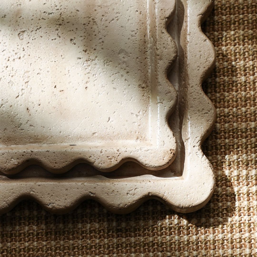 Travertine Curved Edge Plate-A FF-SN24015A -  Trays - ebarza Furniture UAE | Shop Modern Furniture in Abu Dhabi & Dubai - مفروشات ايبازرا في الامارات | تسوق اثاث عصري وديكورات مميزة في دبي وابوظبي