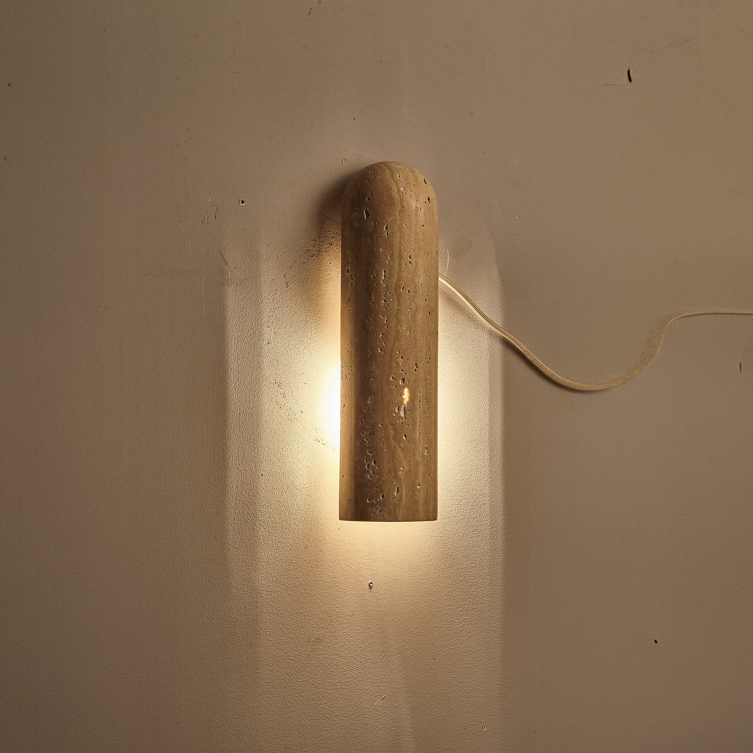 Beige Natural Travertine Marble Wall Lamp 60007-1W - Wall Lamps - ebarza Furniture UAE | Shop Modern Furniture in Abu Dhabi & Dubai - مفروشات ايبازرا في الامارات | تسوق اثاث عصري وديكورات مميزة في دبي وابوظبي