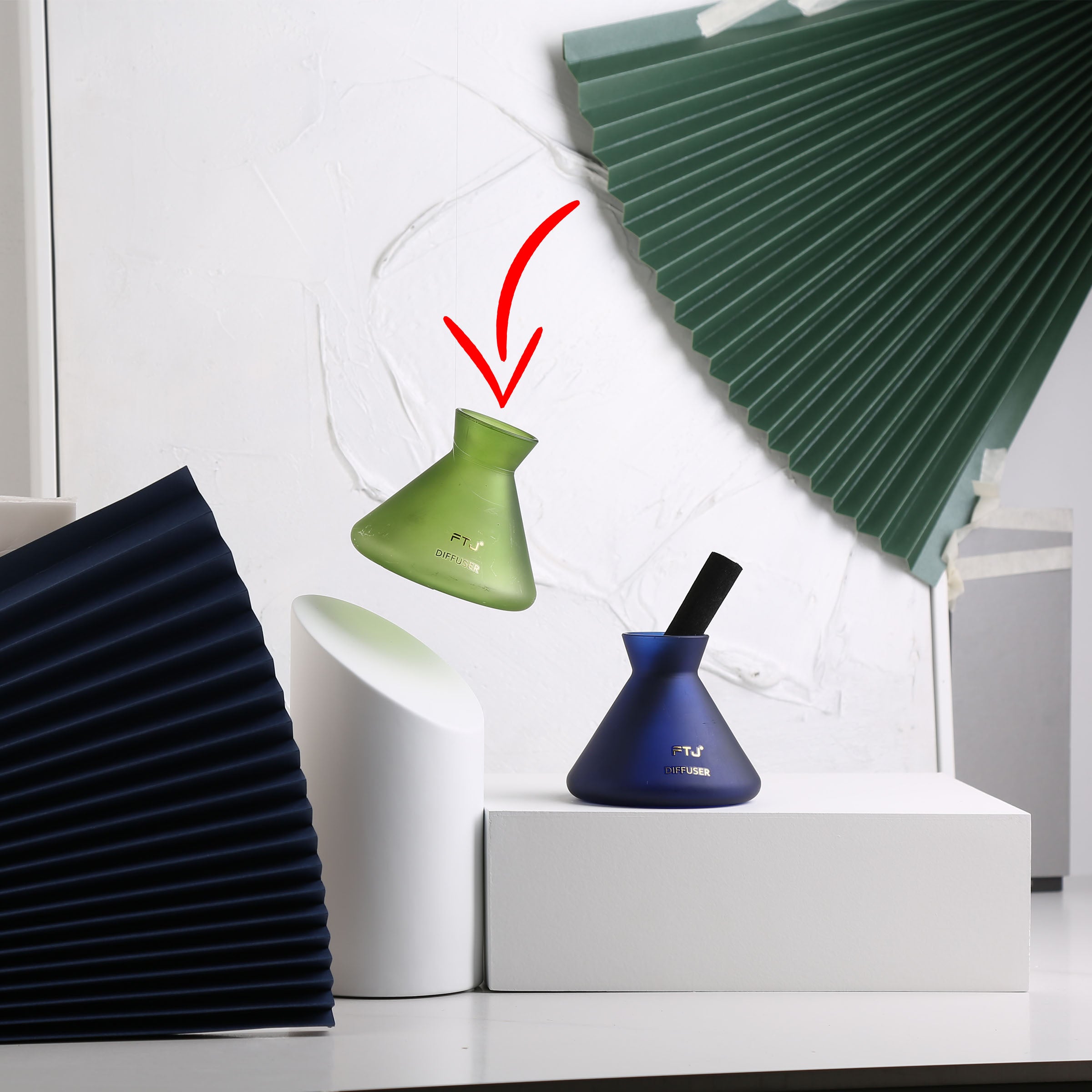 Colorful series- frosted green FD-FTJ039 - Stick Diffusers - ebarza Furniture UAE | Shop Modern Furniture in Abu Dhabi & Dubai - مفروشات ايبازرا في الامارات | تسوق اثاث عصري وديكورات مميزة في دبي وابوظبي