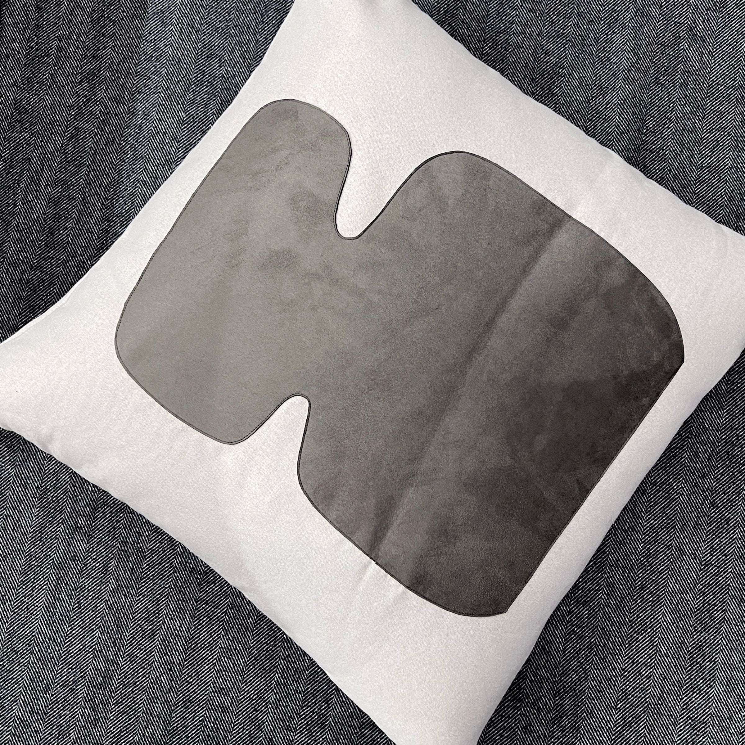 60*60 Zep Patchwork Cushion - ECC102 -  Cushions - ebarza Furniture UAE | Shop Modern Furniture in Abu Dhabi & Dubai - مفروشات ايبازرا في الامارات | تسوق اثاث عصري وديكورات مميزة في دبي وابوظبي