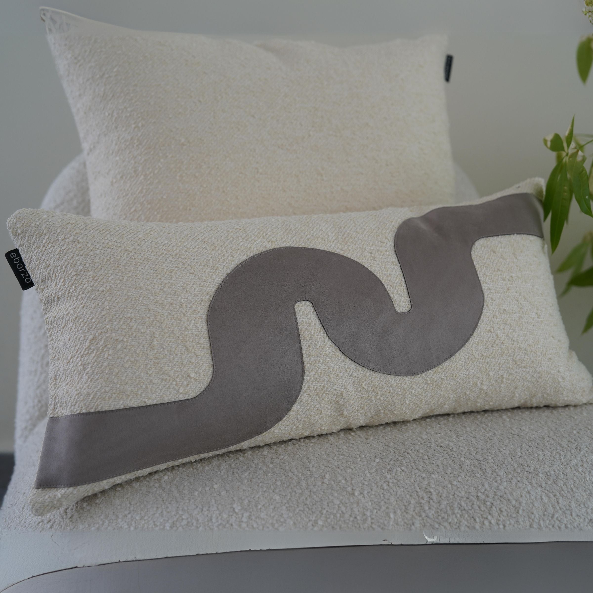 30x60cm Ebarza Amman Patchwork Cushion ECC142 -  Cushions - ebarza Furniture UAE | Shop Modern Furniture in Abu Dhabi & Dubai - مفروشات ايبازرا في الامارات | تسوق اثاث عصري وديكورات مميزة في دبي وابوظبي