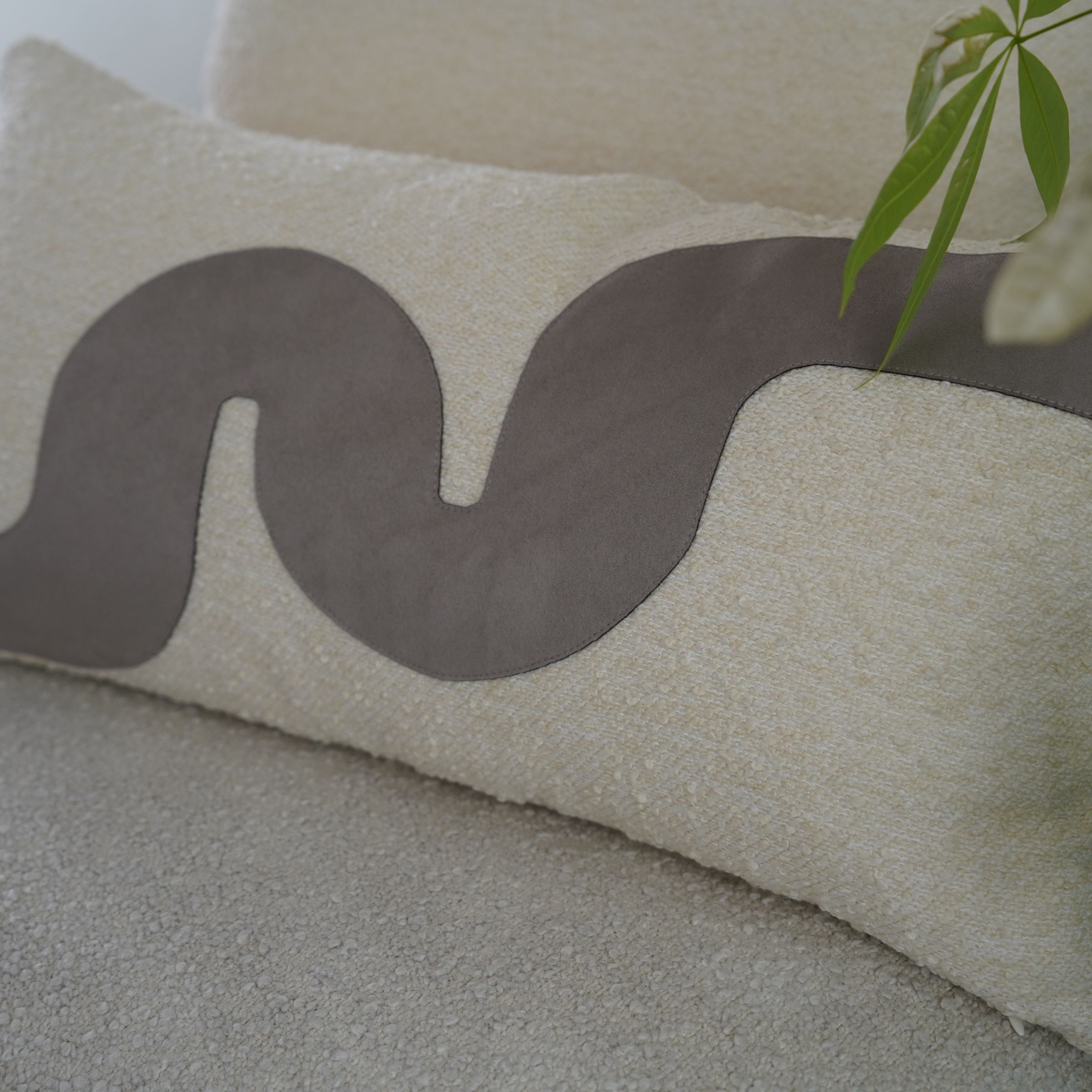 30x60cm Ebarza Amman Patchwork Cushion ECC142 -  Cushions - ebarza Furniture UAE | Shop Modern Furniture in Abu Dhabi & Dubai - مفروشات ايبازرا في الامارات | تسوق اثاث عصري وديكورات مميزة في دبي وابوظبي