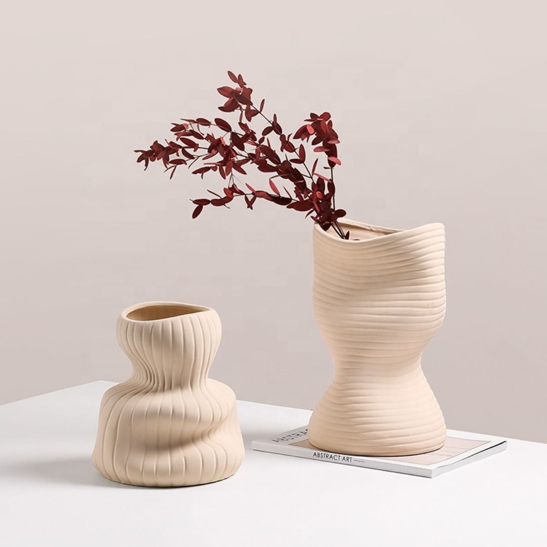 Vertical Curved Bottle - Beige FD-D22114B - Vases - ebarza Furniture UAE | Shop Modern Furniture in Abu Dhabi & Dubai - مفروشات ايبازرا في الامارات | تسوق اثاث عصري وديكورات مميزة في دبي وابوظبي