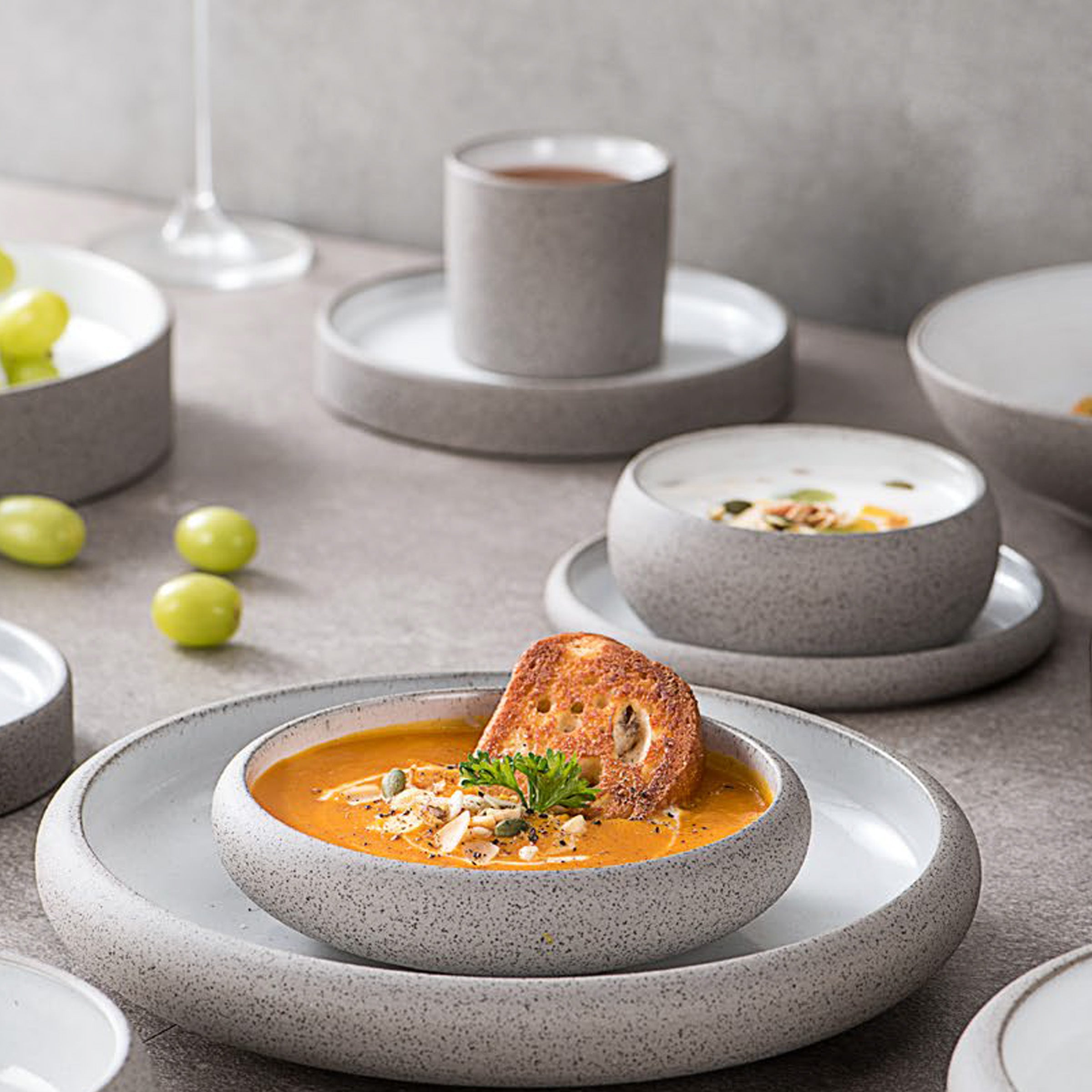 NORDIC WESTERN Round Plate 14CM E746-B- 06214 14CM -  Plates - ebarza Furniture UAE | Shop Modern Furniture in Abu Dhabi & Dubai - مفروشات ايبازرا في الامارات | تسوق اثاث عصري وديكورات مميزة في دبي وابوظبي