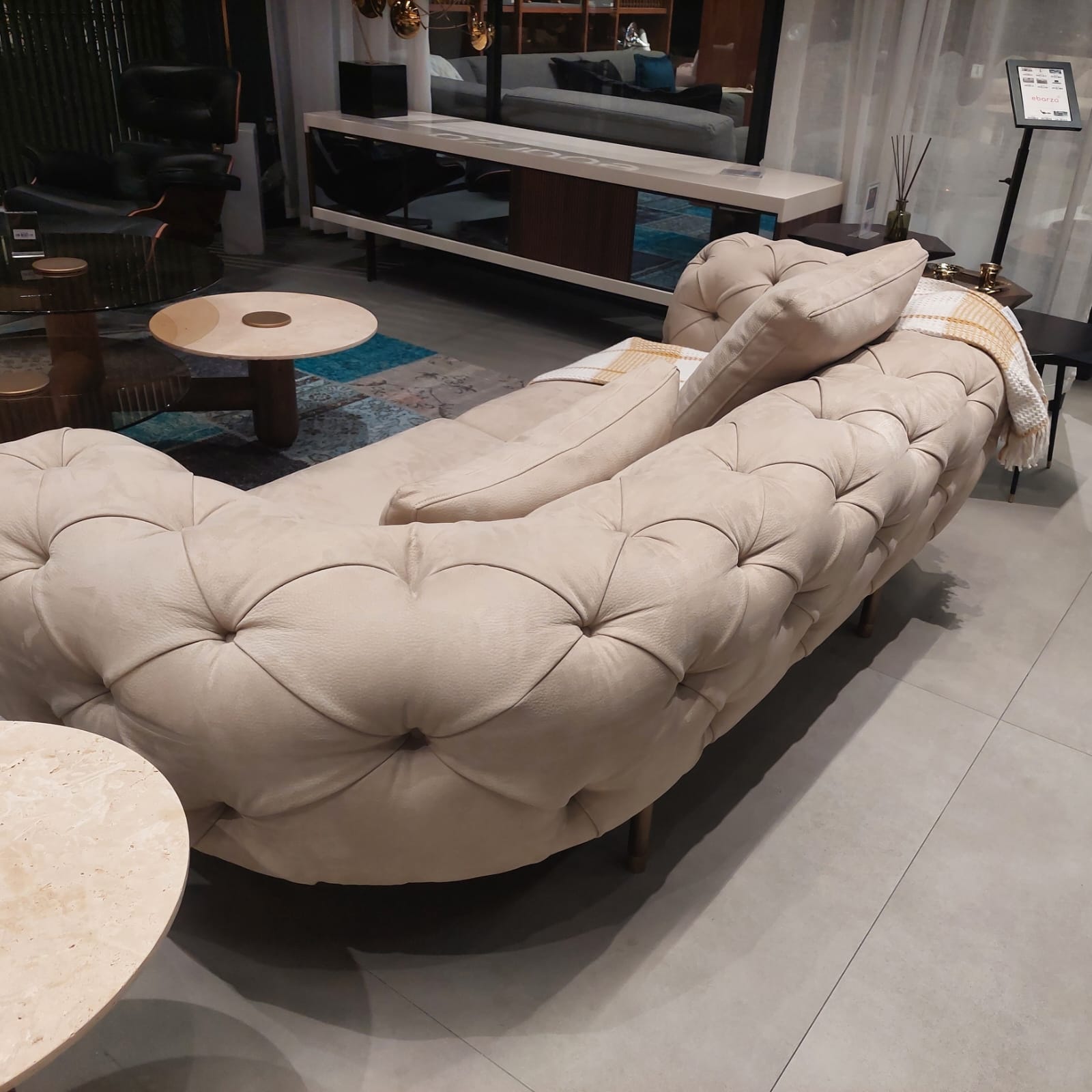 Display Item Next Sofa Next002-Sofa-B-Nakheel - DISPLAY ITEM - ebarza Furniture UAE | Shop Modern Furniture in Abu Dhabi & Dubai - مفروشات ايبازرا في الامارات | تسوق اثاث عصري وديكورات مميزة في دبي وابوظبي