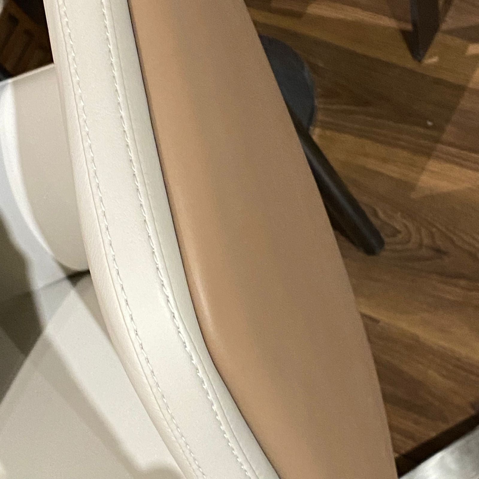 Office Chair M15V - Office Chairs - ebarza Furniture UAE | Shop Modern Furniture in Abu Dhabi & Dubai - مفروشات ايبازرا في الامارات | تسوق اثاث عصري وديكورات مميزة في دبي وابوظبي