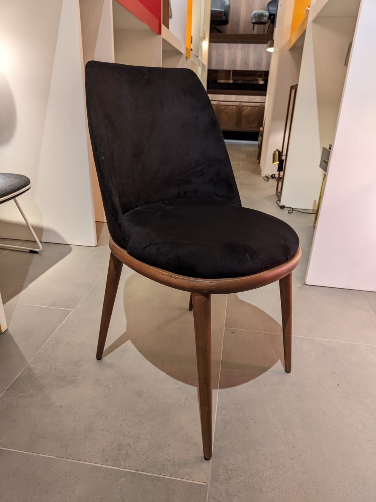 Display Item - Luna Dining Chair Luna chairYAS -  DISPLAY ITEM - ebarza Furniture UAE | Shop Modern Furniture in Abu Dhabi & Dubai - مفروشات ايبازرا في الامارات | تسوق اثاث عصري وديكورات مميزة في دبي وابوظبي