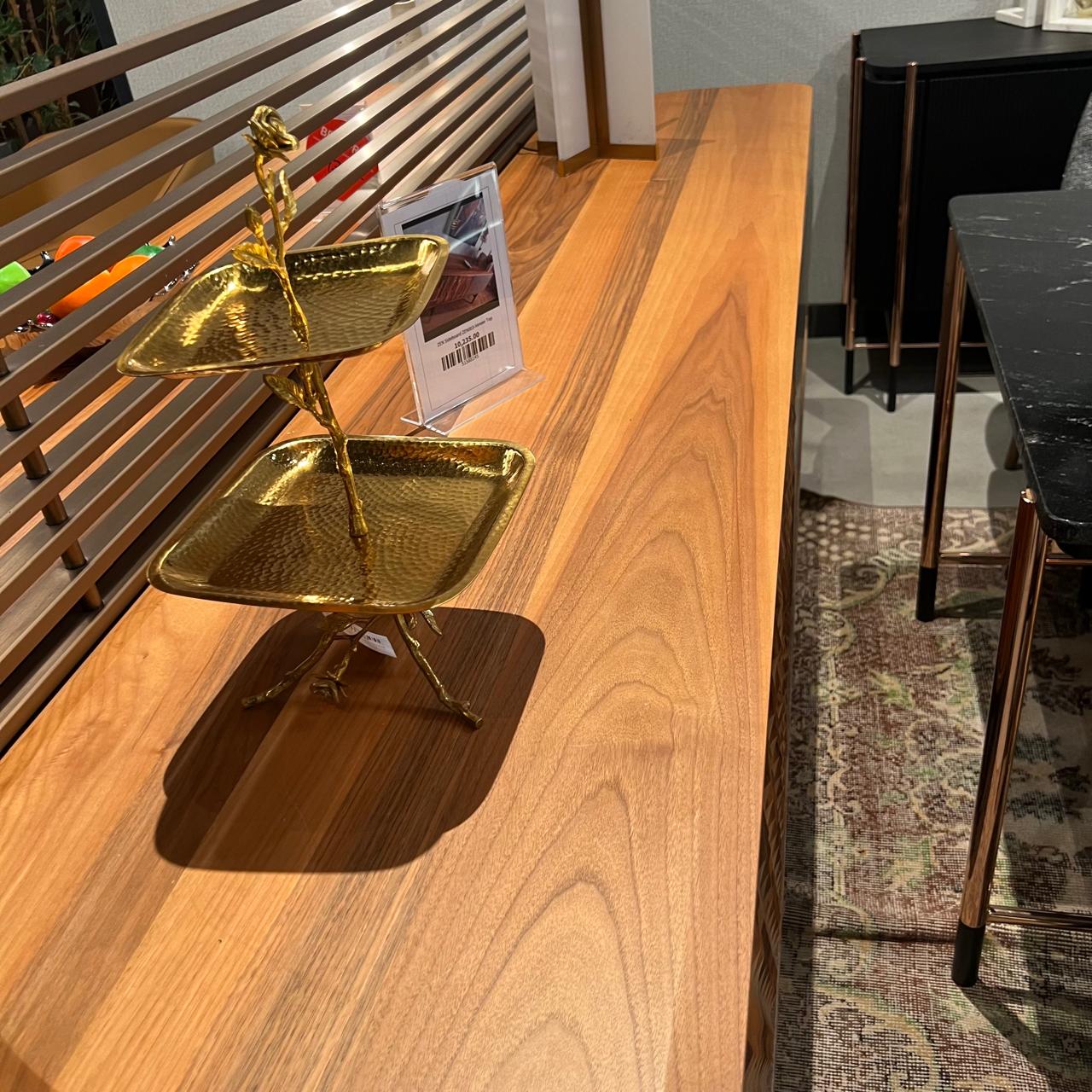 Display Item - Zen Sideboard Zen003-Veneer-Top-NAKHEEL - DISPLAY ITEM - ebarza Furniture UAE | Shop Modern Furniture in Abu Dhabi & Dubai - مفروشات ايبازرا في الامارات | تسوق اثاث عصري وديكورات مميزة في دبي وابوظبي