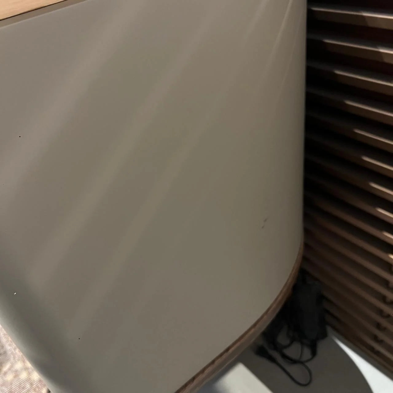 Display Item - Zen Sideboard Zen003-Veneer-Top-NAKHEEL - DISPLAY ITEM - ebarza Furniture UAE | Shop Modern Furniture in Abu Dhabi & Dubai - مفروشات ايبازرا في الامارات | تسوق اثاث عصري وديكورات مميزة في دبي وابوظبي