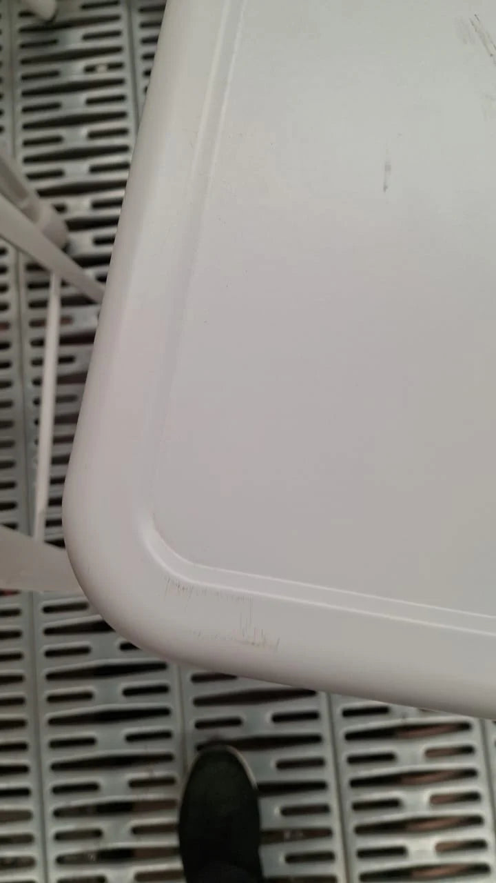 AS IS - Bar Stool Mc-012P-White - DISPLAY ITEM - ebarza Furniture UAE | Shop Modern Furniture in Abu Dhabi & Dubai - مفروشات ايبازرا في الامارات | تسوق اثاث عصري وديكورات مميزة في دبي وابوظبي