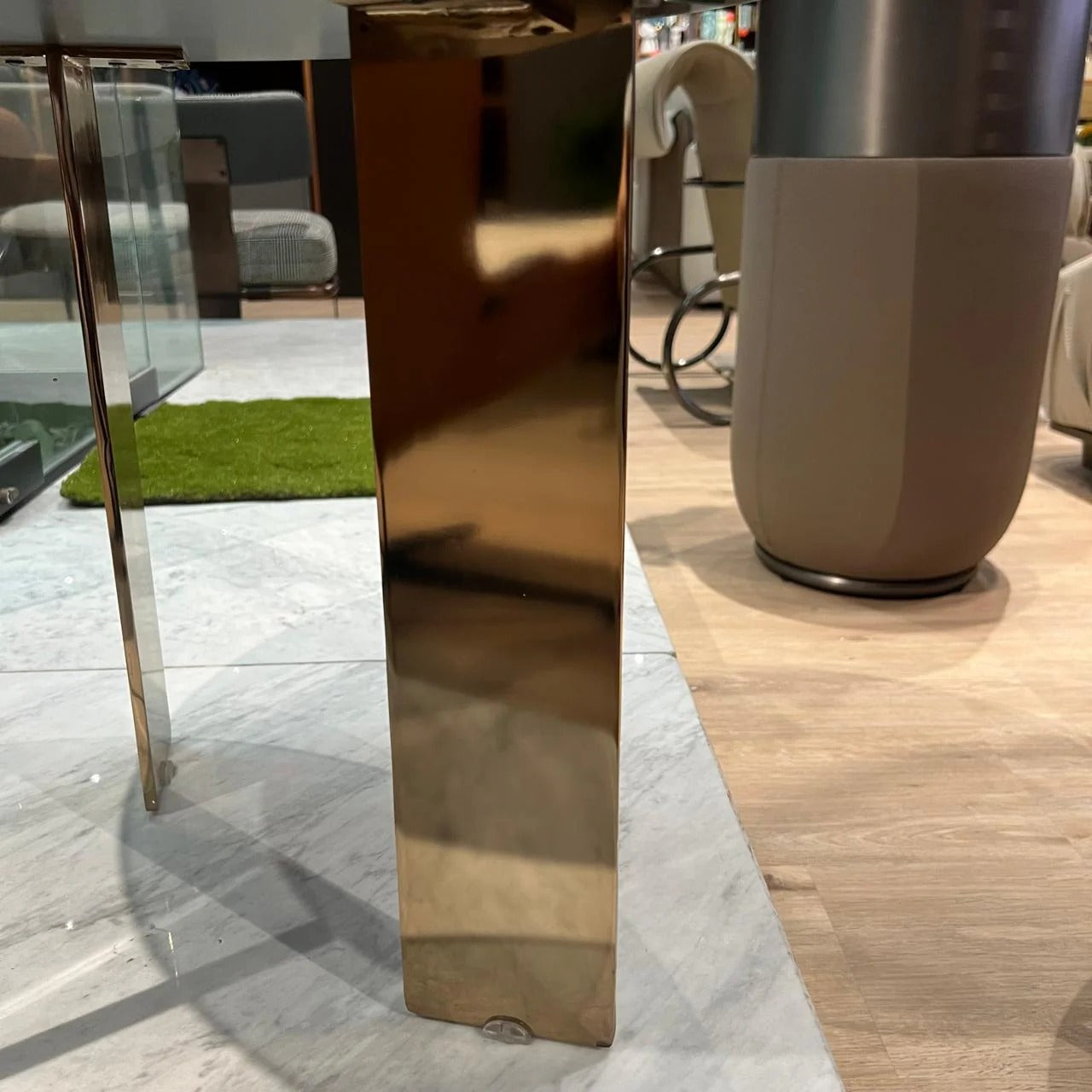 Display Item - Heritage Side Table Hei-Table001-Nakheel - DISPLAY ITEM - ebarza Furniture UAE | Shop Modern Furniture in Abu Dhabi & Dubai - مفروشات ايبازرا في الامارات | تسوق اثاث عصري وديكورات مميزة في دبي وابوظبي
