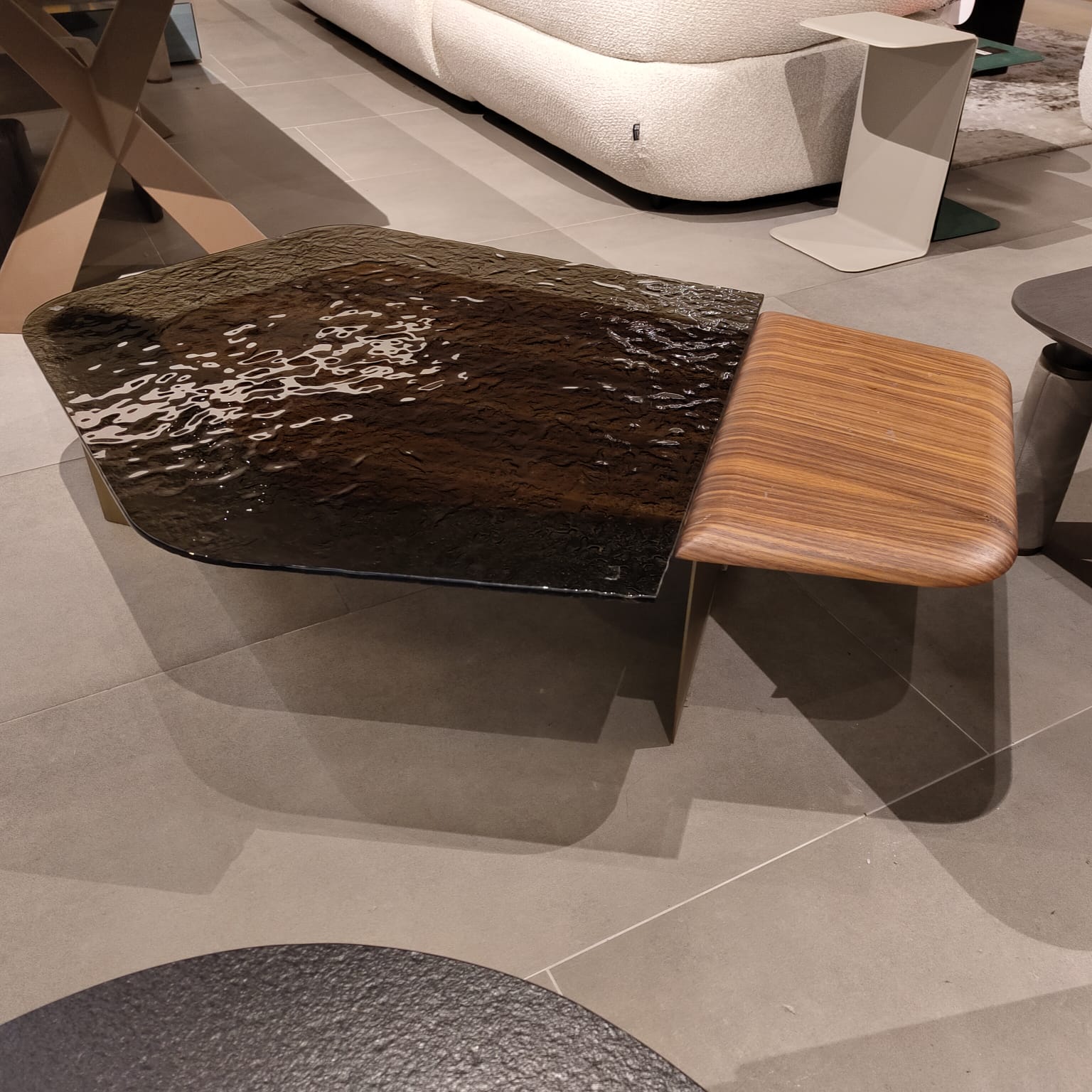Display Item - Era Center Table Era-001YAS - DISPLAY ITEM - ebarza Furniture UAE | Shop Modern Furniture in Abu Dhabi & Dubai - مفروشات ايبازرا في الامارات | تسوق اثاث عصري وديكورات مميزة في دبي وابوظبي