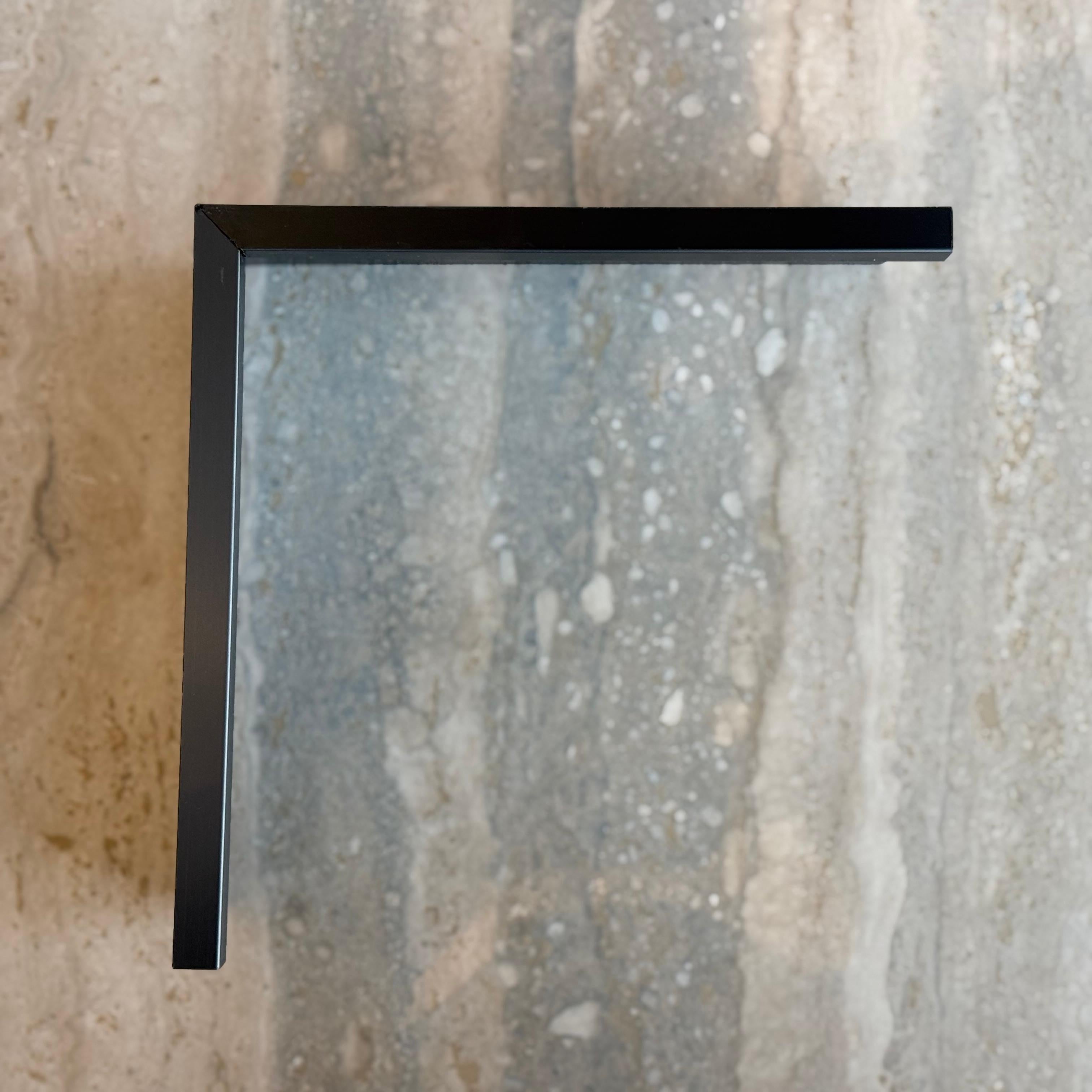 R0 (10cm) Internal Corner Skirting Accessories - Black - PR0015 -  wall-panels-profiles - ebarza Furniture UAE | Shop Modern Furniture in Abu Dhabi & Dubai - مفروشات ايبازرا في الامارات | تسوق اثاث عصري وديكورات مميزة في دبي وابوظبي