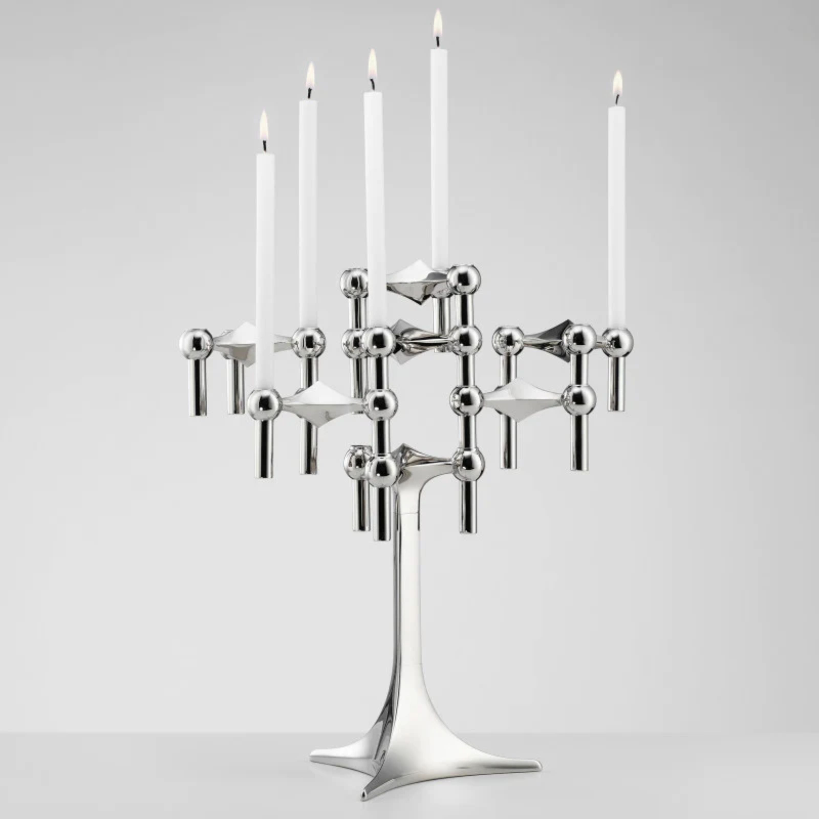 Zinc Alloy Candlestick ZTA-7032 - Candle Holders - ebarza Furniture UAE | Shop Modern Furniture in Abu Dhabi & Dubai - مفروشات ايبازرا في الامارات | تسوق اثاث عصري وديكورات مميزة في دبي وابوظبي