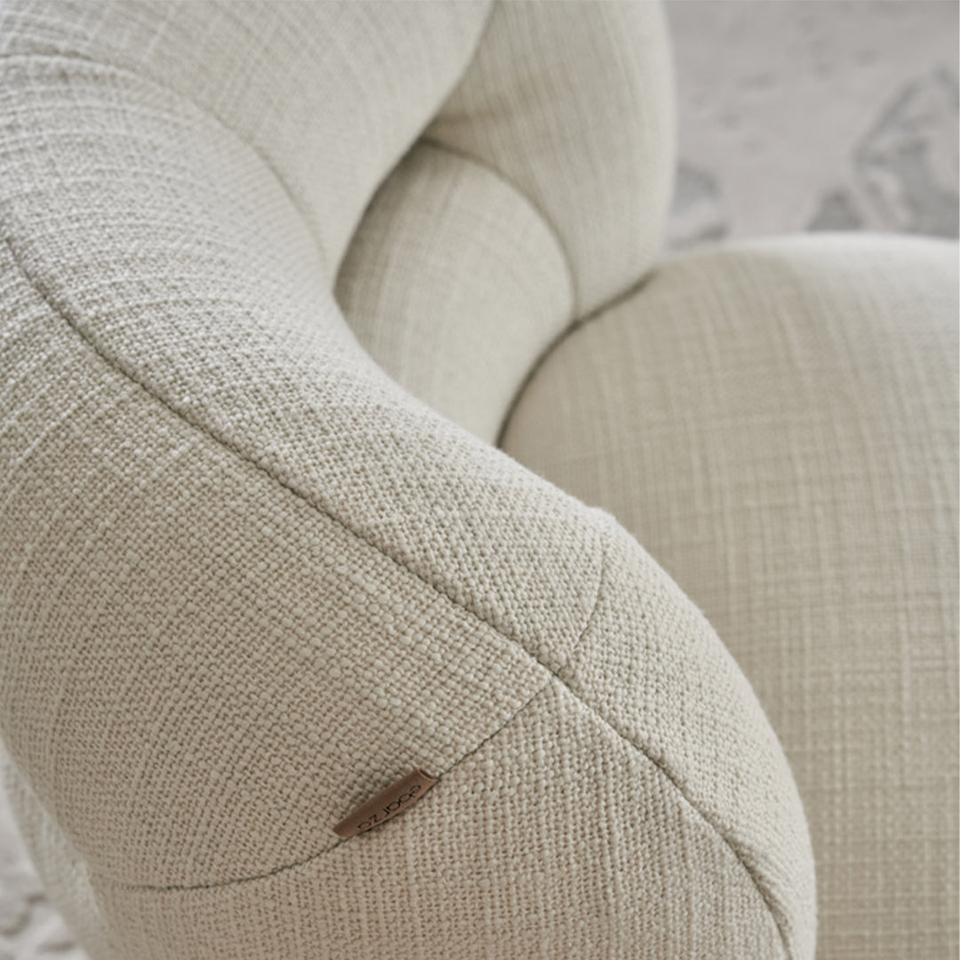 Pre-order 25 Days Delivery Ferrara Armchair AMCJ-DY6057 - Armchairs - ebarza Furniture UAE | Shop Modern Furniture in Abu Dhabi & Dubai - مفروشات ايبازرا في الامارات | تسوق اثاث عصري وديكورات مميزة في دبي وابوظبي