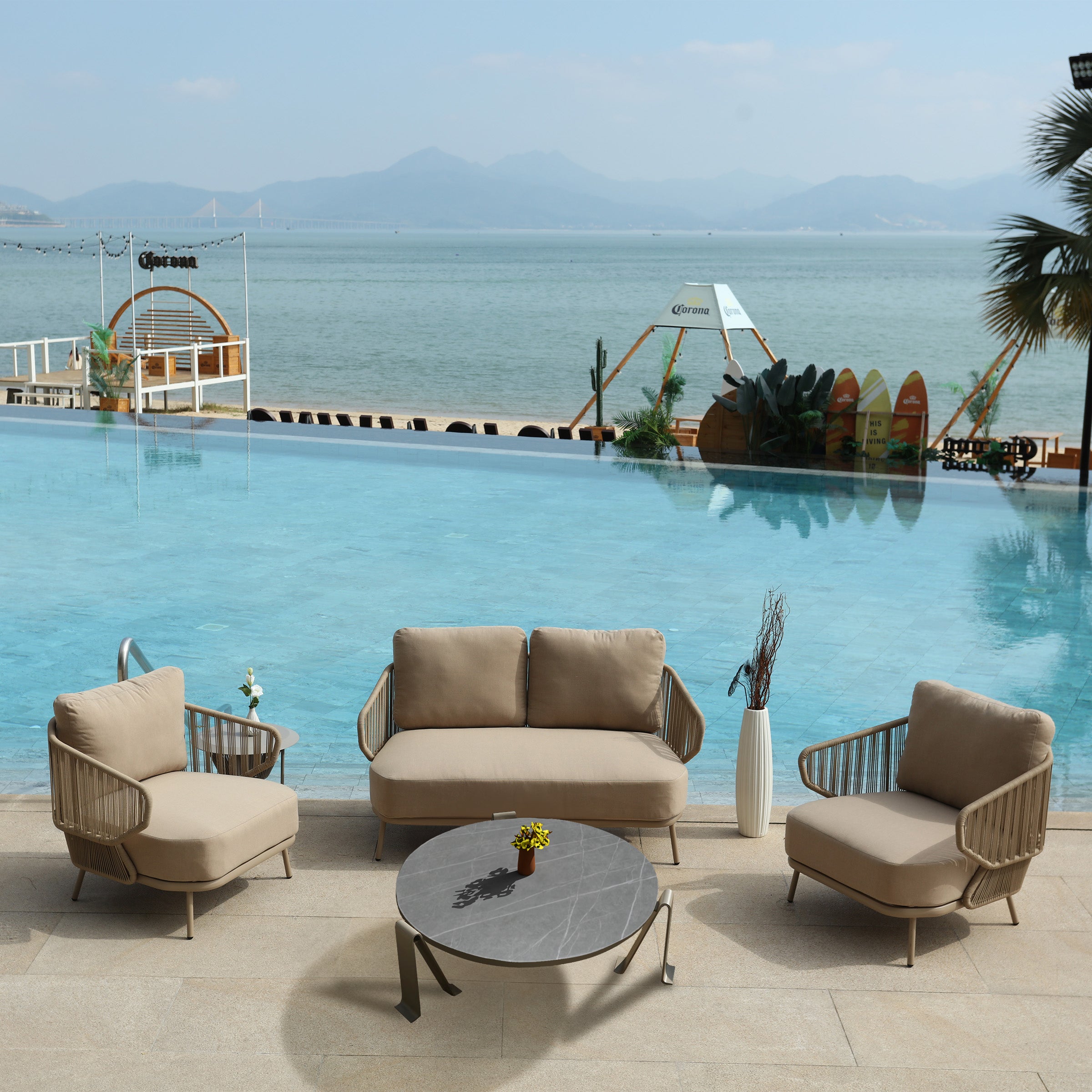 Serie R Outdoor Coffee Table-R102 -  Outdoor Tables - ebarza Furniture UAE | Shop Modern Furniture in Abu Dhabi & Dubai - مفروشات ايبازرا في الامارات | تسوق اثاث عصري وديكورات مميزة في دبي وابوظبي
