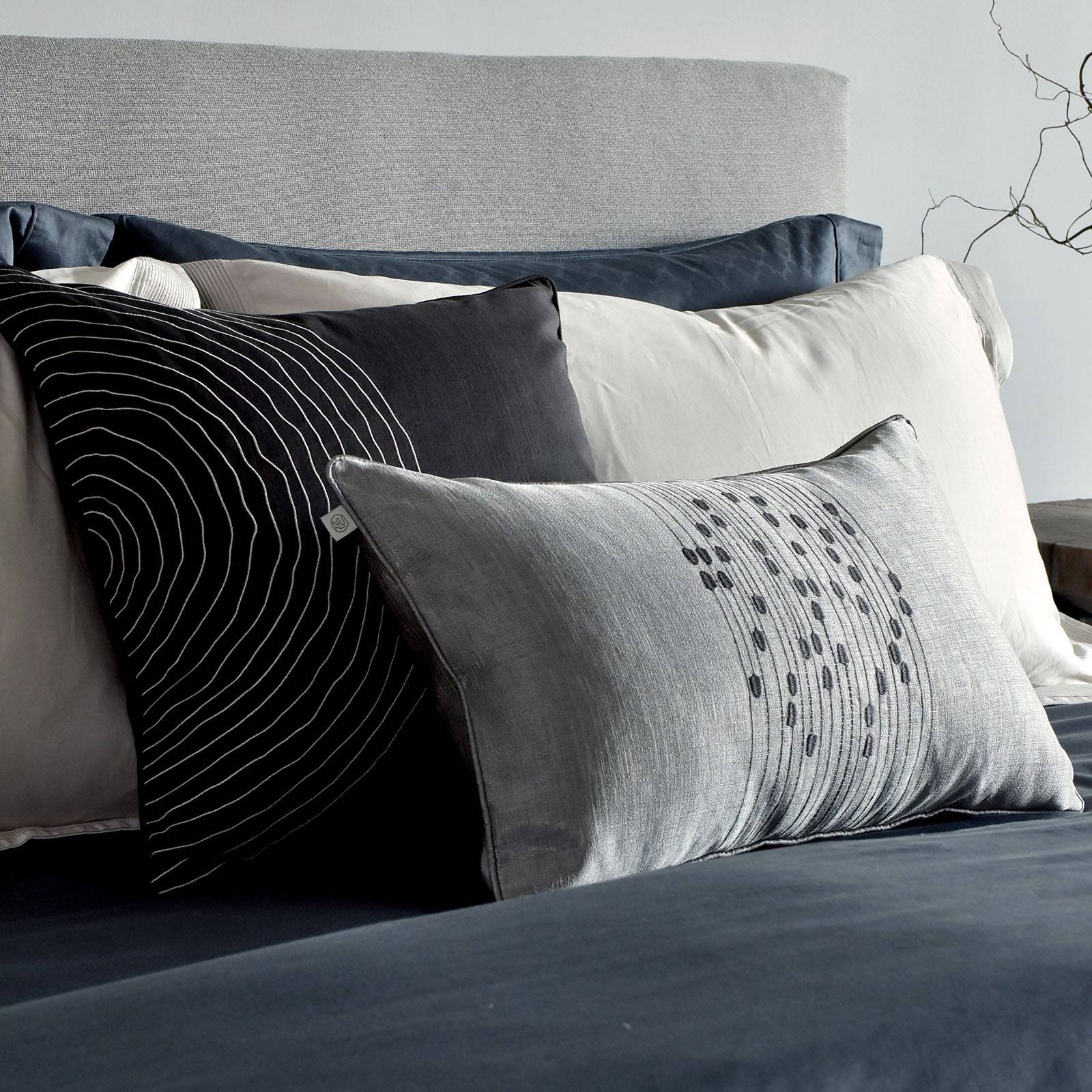 Aisne Full Bedding Set Ebb-014 - Bedding - ebarza Furniture UAE | Shop Modern Furniture in Abu Dhabi & Dubai - مفروشات ايبازرا في الامارات | تسوق اثاث عصري وديكورات مميزة في دبي وابوظبي