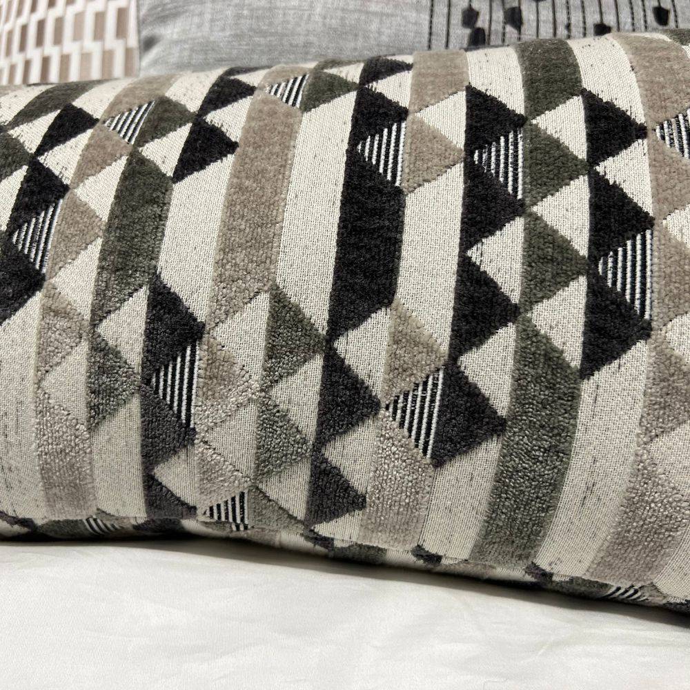 Amoret-Cushion Cover 60X30 Cm Amoret-92 -  Cushions - ebarza Furniture UAE | Shop Modern Furniture in Abu Dhabi & Dubai - مفروشات ايبازرا في الامارات | تسوق اثاث عصري وديكورات مميزة في دبي وابوظبي