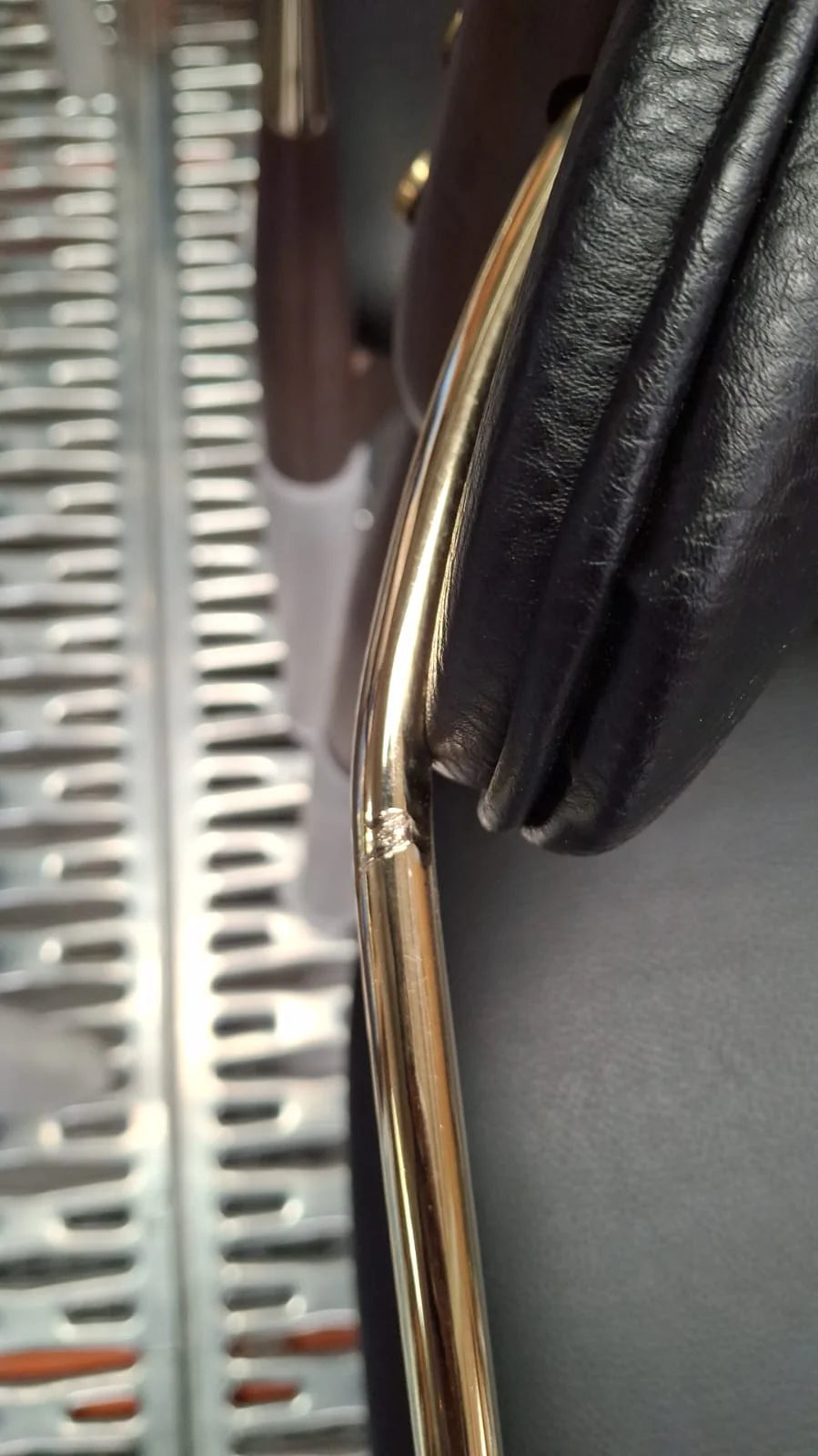 AS IS - Monet Leather Chair Mon001-Walnut(0705) - DISPLAY ITEM - ebarza Furniture UAE | Shop Modern Furniture in Abu Dhabi & Dubai - مفروشات ايبازرا في الامارات | تسوق اثاث عصري وديكورات مميزة في دبي وابوظبي