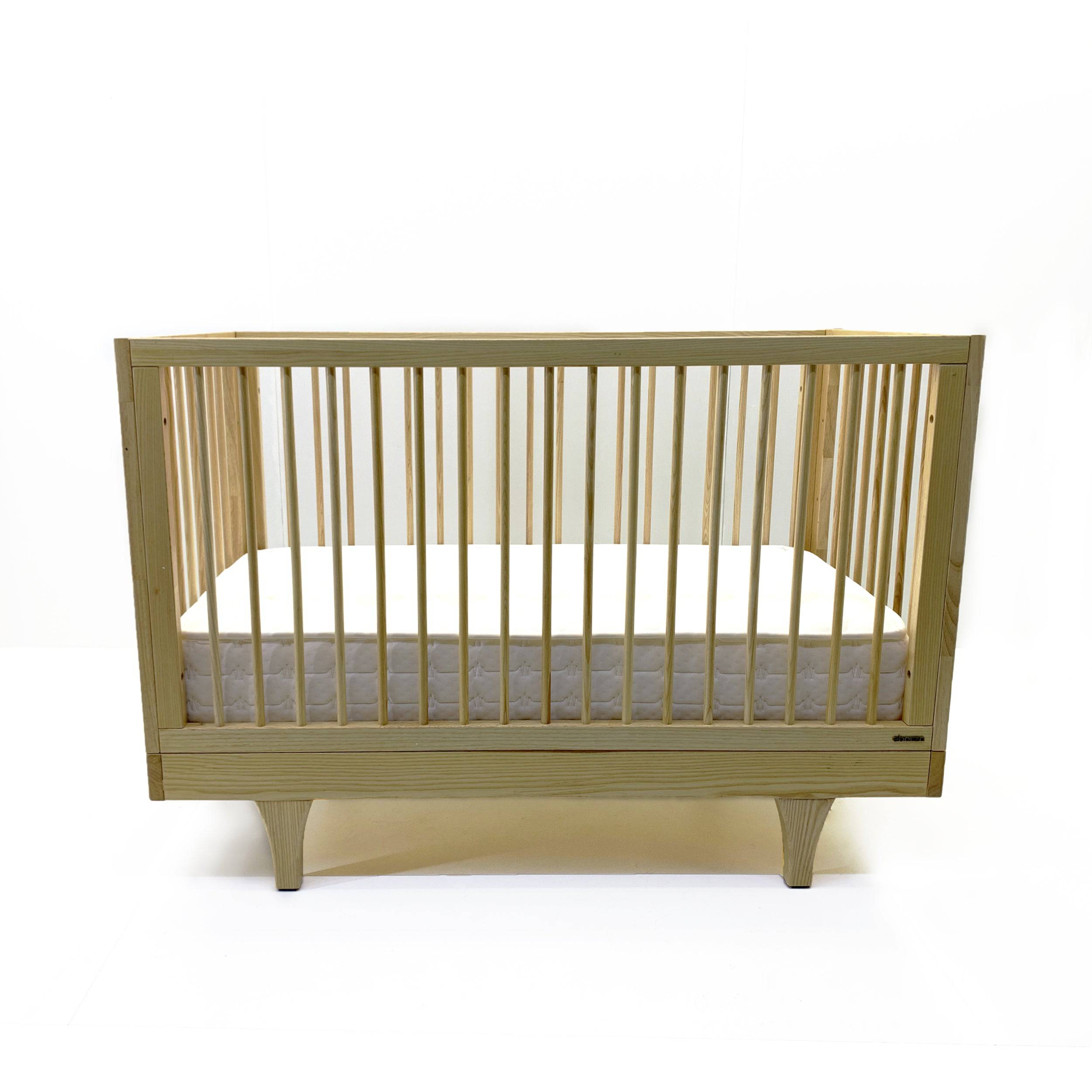 Baby Crib Et-Y005-N - Cribs - ebarza Furniture UAE | Shop Modern Furniture in Abu Dhabi & Dubai - مفروشات ايبازرا في الامارات | تسوق اثاث عصري وديكورات مميزة في دبي وابوظبي