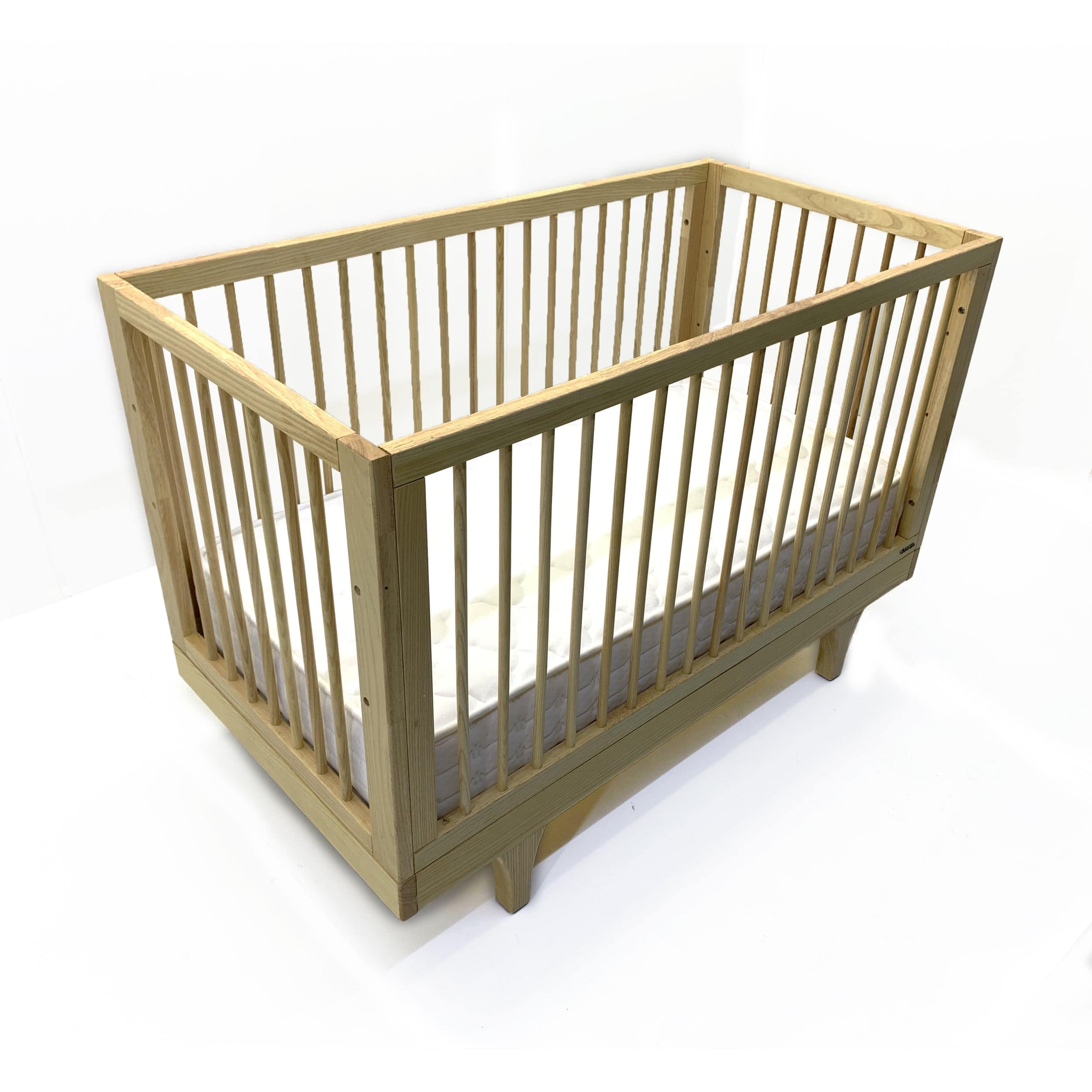 Baby Crib Et-Y005-N - Cribs - ebarza Furniture UAE | Shop Modern Furniture in Abu Dhabi & Dubai - مفروشات ايبازرا في الامارات | تسوق اثاث عصري وديكورات مميزة في دبي وابوظبي