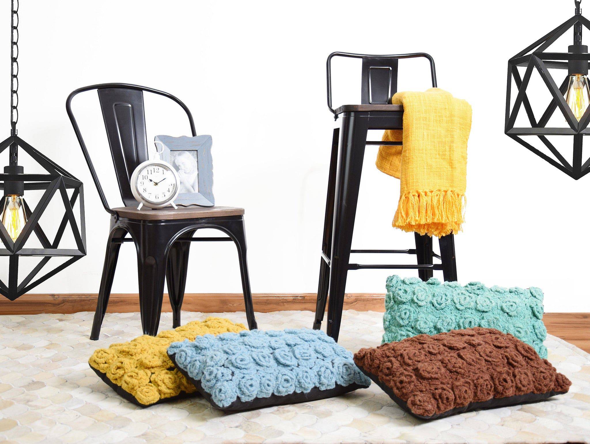 Bar Stool Mc-012Pc-Bw - Bar Stools - ebarza Furniture UAE | Shop Modern Furniture in Abu Dhabi & Dubai - مفروشات ايبازرا في الامارات | تسوق اثاث عصري وديكورات مميزة في دبي وابوظبي