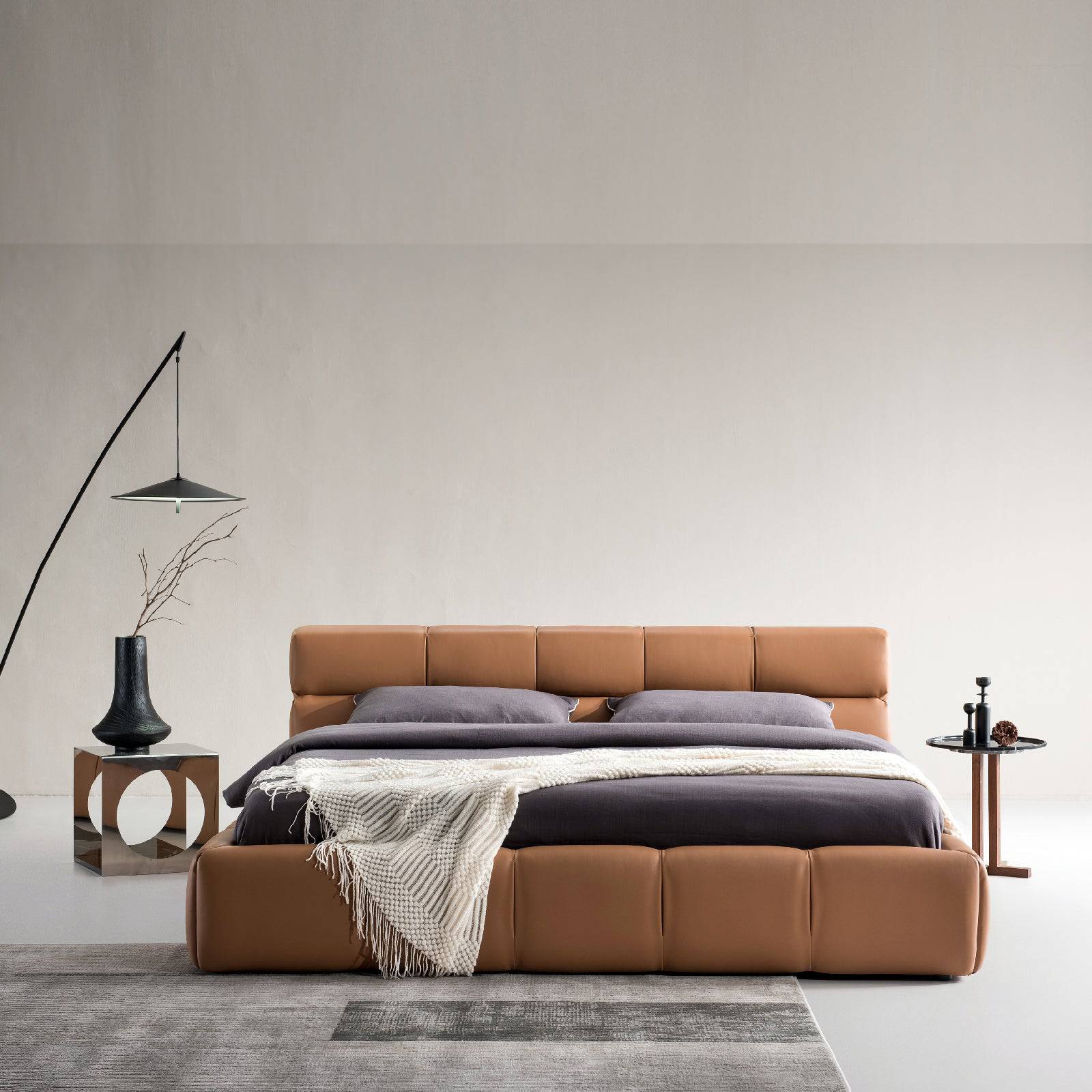 Bari King Size Bed B010 -  Bedsteads - ebarza Furniture UAE | Shop Modern Furniture in Abu Dhabi & Dubai - مفروشات ايبازرا في الامارات | تسوق اثاث عصري وديكورات مميزة في دبي وابوظبي