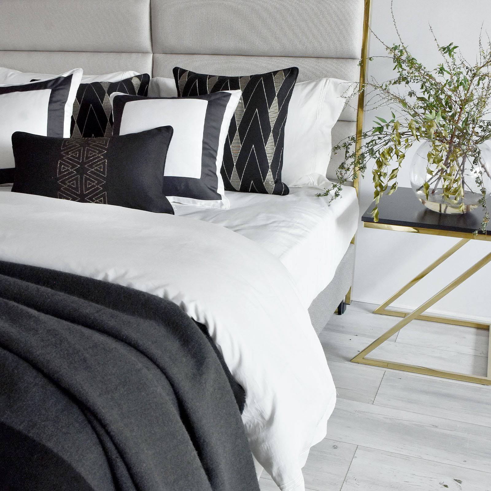 Bastia Full Bedding Set Ebb-010 - Bedding - ebarza Furniture UAE | Shop Modern Furniture in Abu Dhabi & Dubai - مفروشات ايبازرا في الامارات | تسوق اثاث عصري وديكورات مميزة في دبي وابوظبي