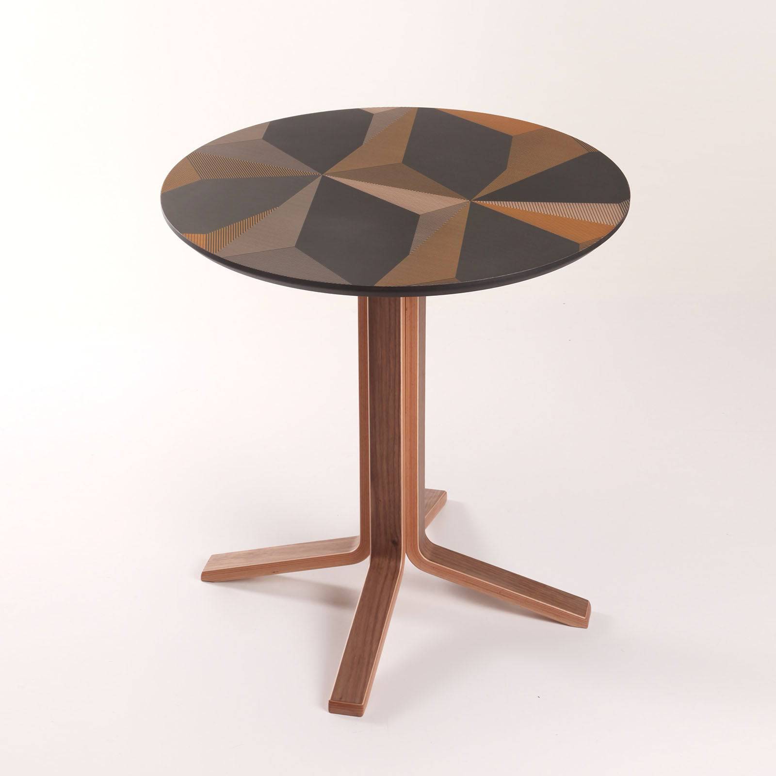 Bistro Round Table Bistroleg+Roundtopbis001 - Bar Tables - ebarza Furniture UAE | Shop Modern Furniture in Abu Dhabi & Dubai - مفروشات ايبازرا في الامارات | تسوق اثاث عصري وديكورات مميزة في دبي وابوظبي