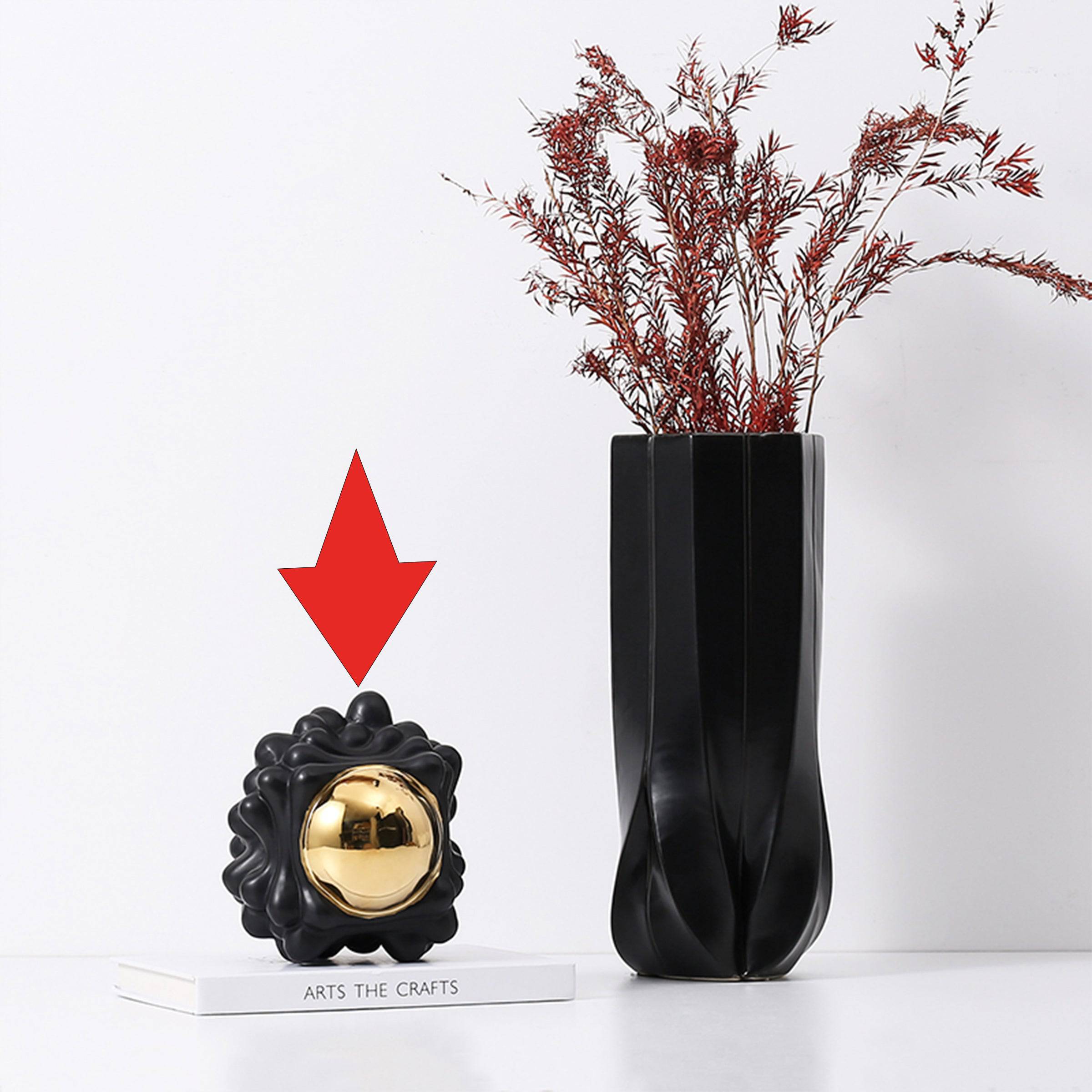 Black Corṛugated Ball -B Fa-D21070B -  Home Decor Figurines - ebarza Furniture UAE | Shop Modern Furniture in Abu Dhabi & Dubai - مفروشات ايبازرا في الامارات | تسوق اثاث عصري وديكورات مميزة في دبي وابوظبي