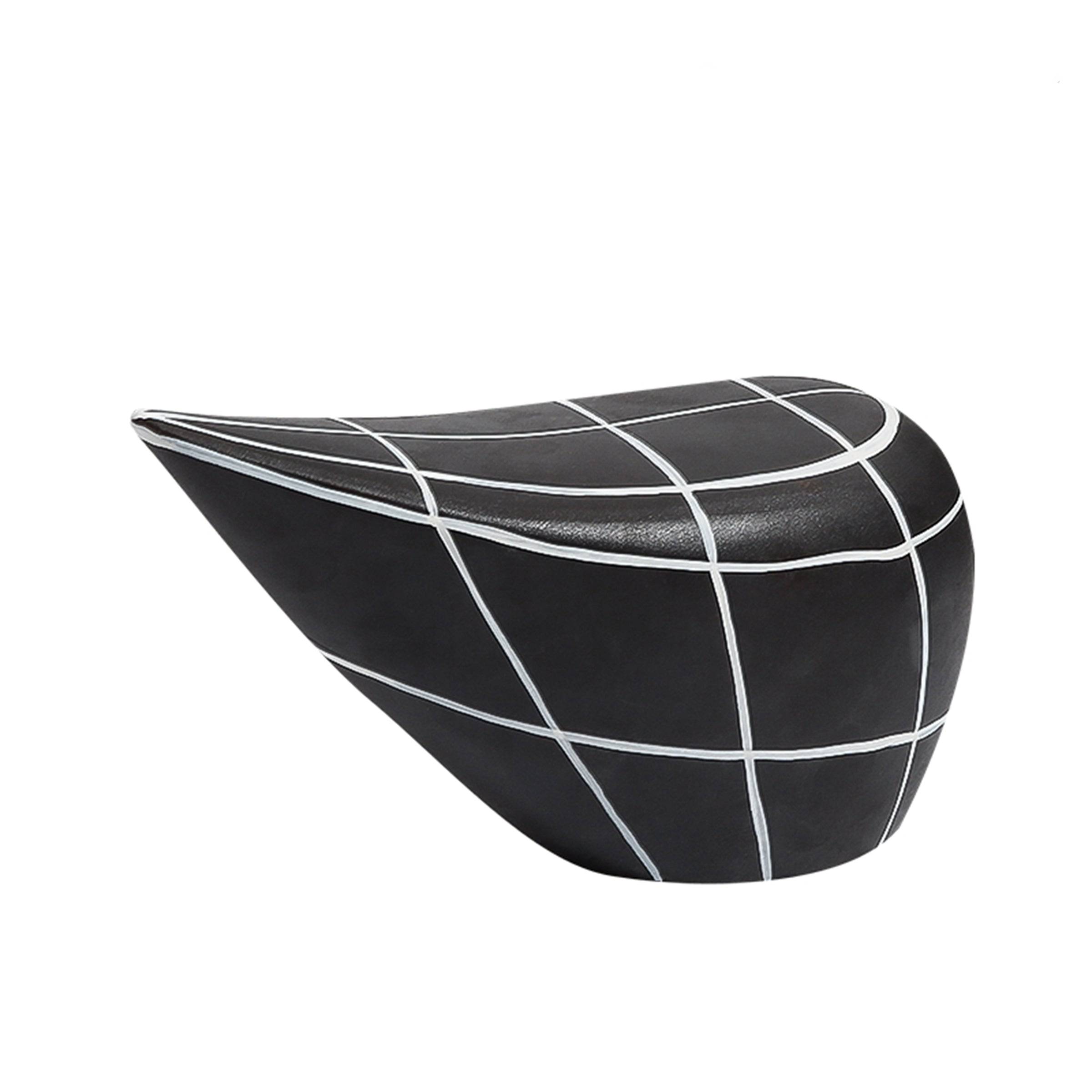 Black Line Geometry Ornament-B Fa-D21098B -  Home Decor Figurines - ebarza Furniture UAE | Shop Modern Furniture in Abu Dhabi & Dubai - مفروشات ايبازرا في الامارات | تسوق اثاث عصري وديكورات مميزة في دبي وابوظبي