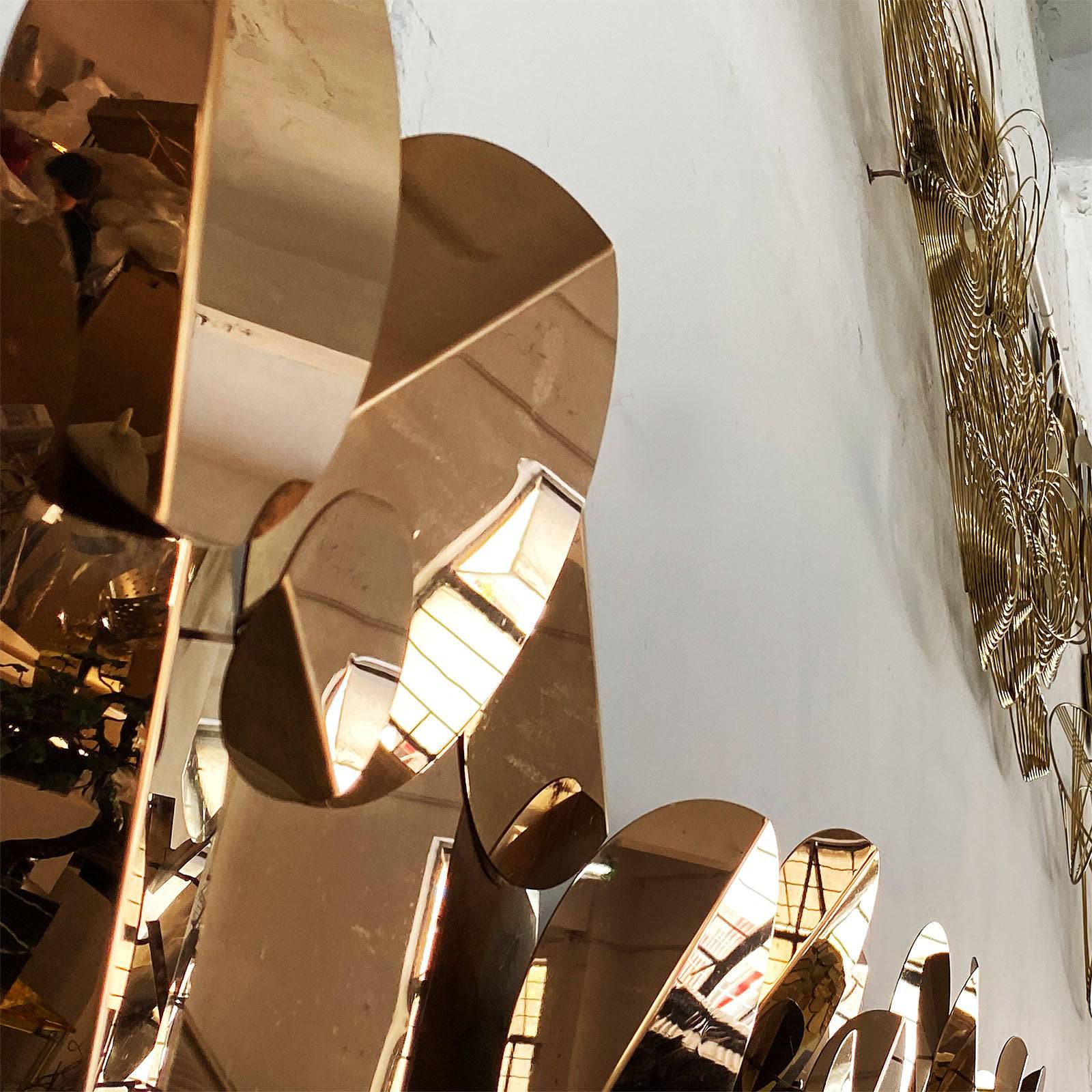 Display Item - Bubbles Handcrafted Stainless Steel Artwork Bg2020150-Nakheel -  DISPLAY ITEM - ebarza Furniture UAE | Shop Modern Furniture in Abu Dhabi & Dubai - مفروشات ايبازرا في الامارات | تسوق اثاث عصري وديكورات مميزة في دبي وابوظبي