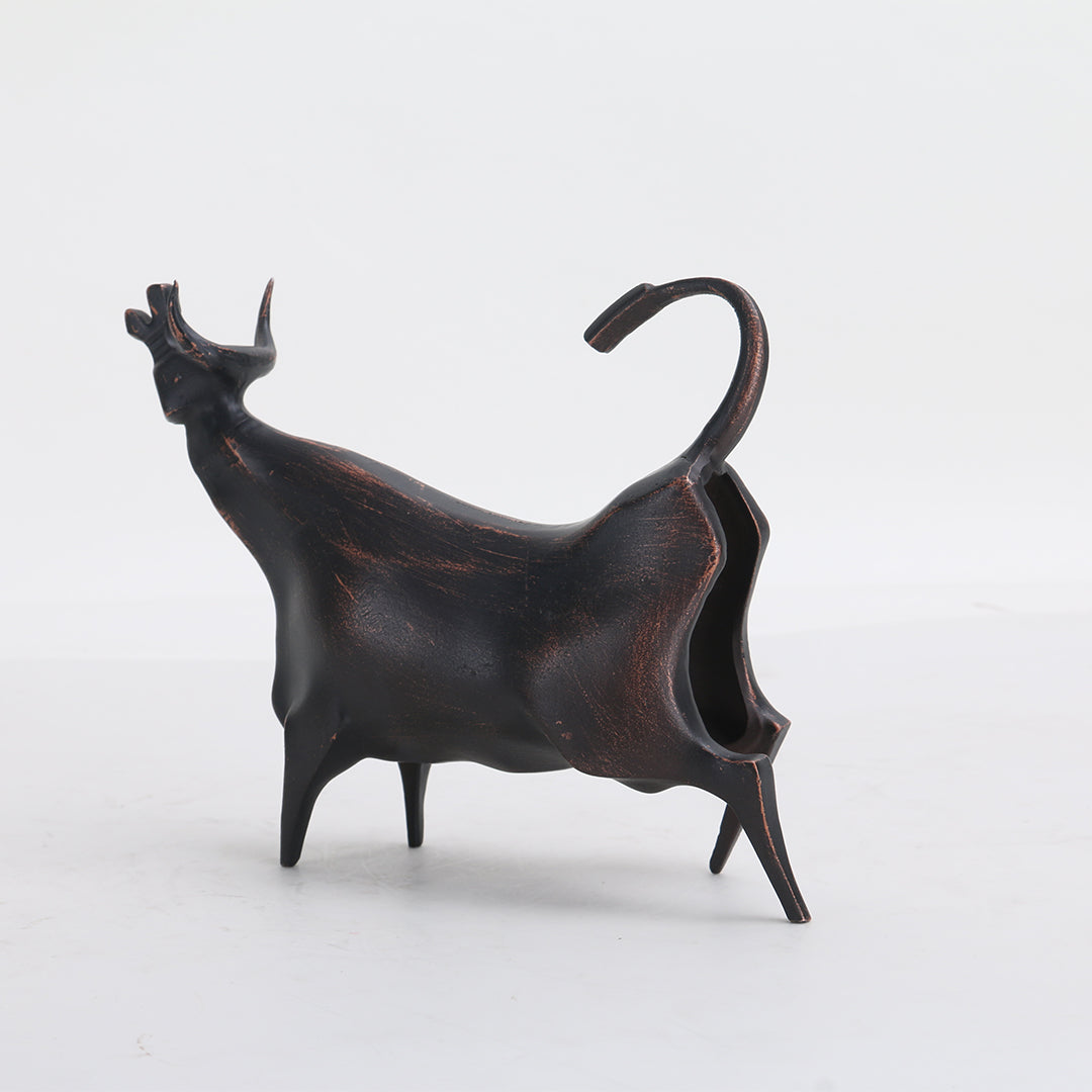 Bull Sculpture KA3067B - Home Decor Figurines - ebarza Furniture UAE | Shop Modern Furniture in Abu Dhabi & Dubai - مفروشات ايبازرا في الامارات | تسوق اثاث عصري وديكورات مميزة في دبي وابوظبي