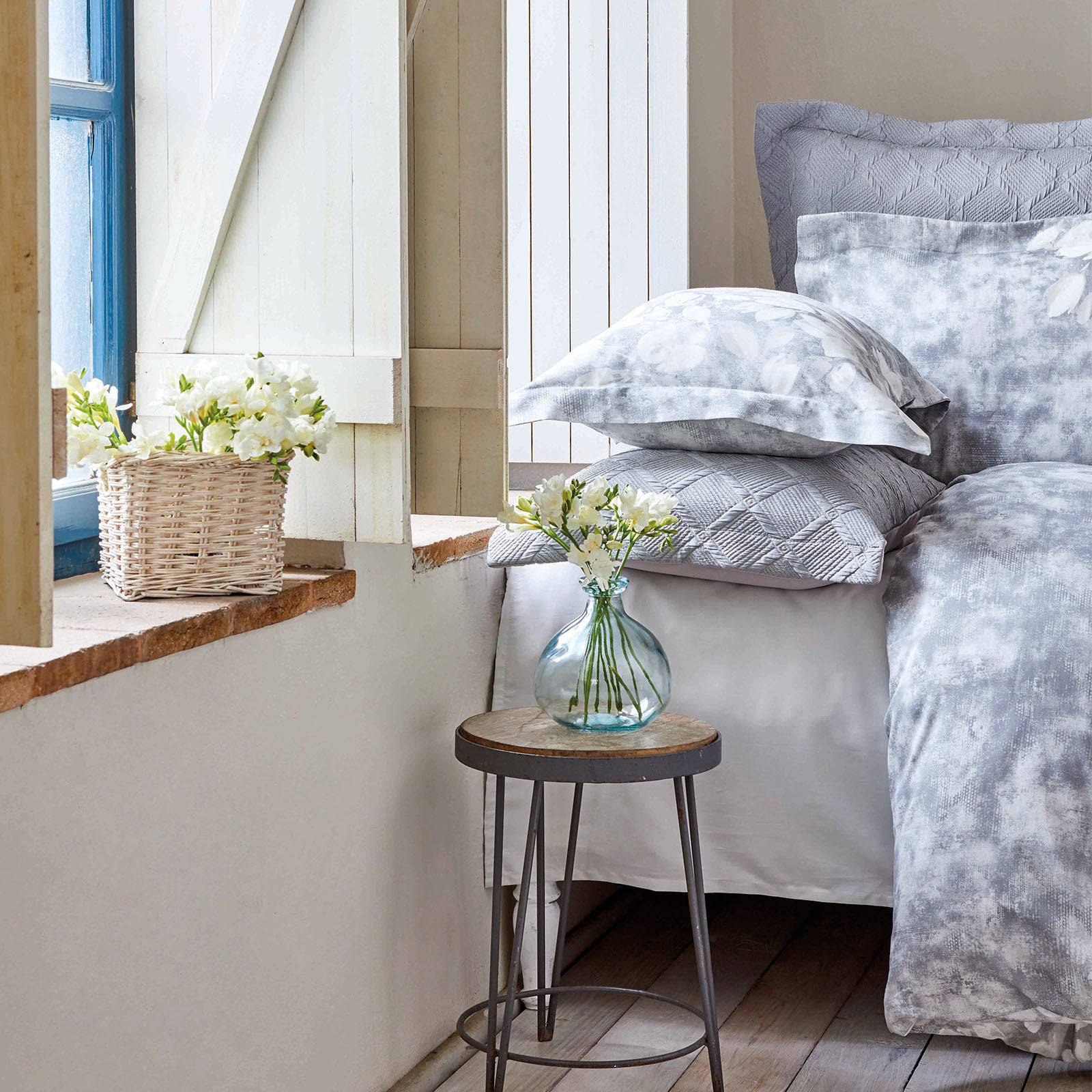 Bush Gri Bedding Set 200.16.01.0079 - Bedding - ebarza Furniture UAE | Shop Modern Furniture in Abu Dhabi & Dubai - مفروشات ايبازرا في الامارات | تسوق اثاث عصري وديكورات مميزة في دبي وابوظبي