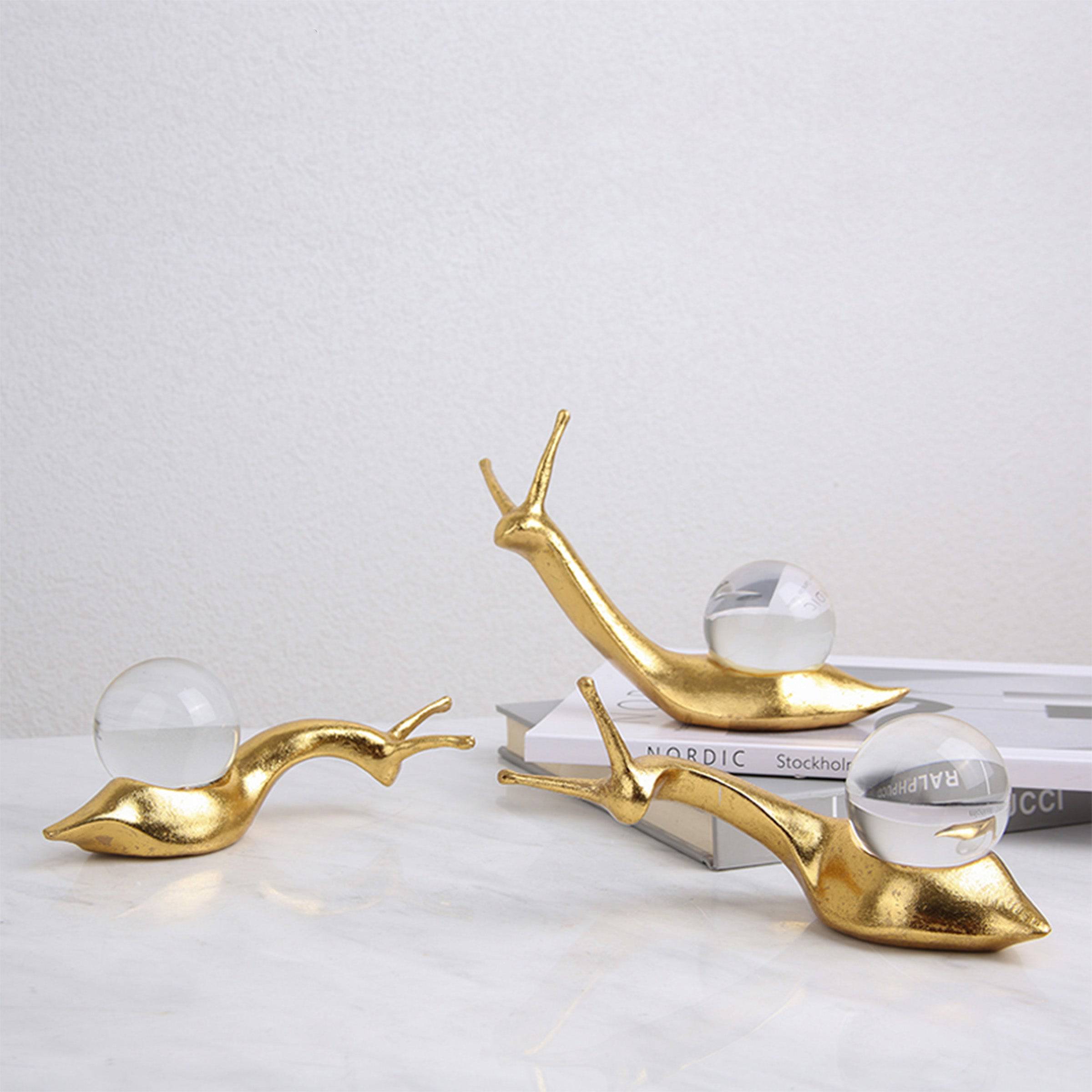 Crystal Snail-A Fa-Sz2002A - Home Decor Figurines - ebarza Furniture UAE | Shop Modern Furniture in Abu Dhabi & Dubai - مفروشات ايبازرا في الامارات | تسوق اثاث عصري وديكورات مميزة في دبي وابوظبي