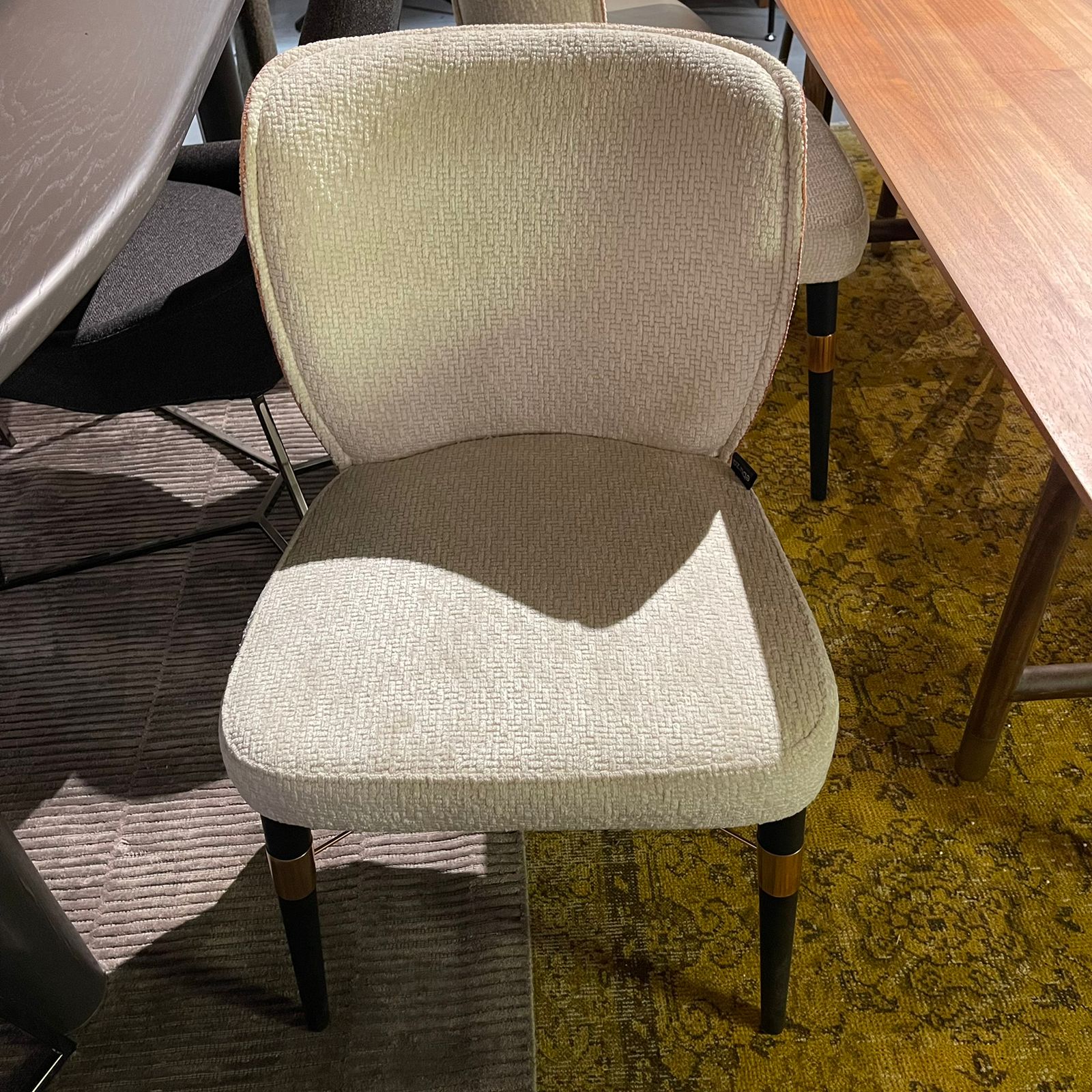 Display Item - Dali Chair Beige Dali-W - YAS - DISPLAY ITEM - ebarza Furniture UAE | Shop Modern Furniture in Abu Dhabi & Dubai - مفروشات ايبازرا في الامارات | تسوق اثاث عصري وديكورات مميزة في دبي وابوظبي