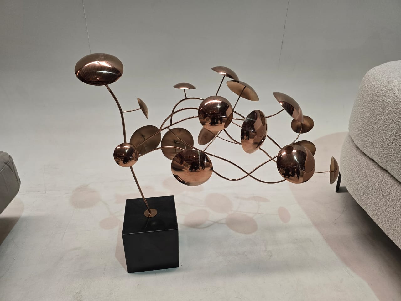 Display Item - Life Branch'S Handcrafted Stainless Steel Table Artwork B0010035/B00100-Rg - DISPLAY ITEM - ebarza Furniture UAE | Shop Modern Furniture in Abu Dhabi & Dubai - مفروشات ايبازرا في الامارات | تسوق اثاث عصري وديكورات مميزة في دبي وابوظبي