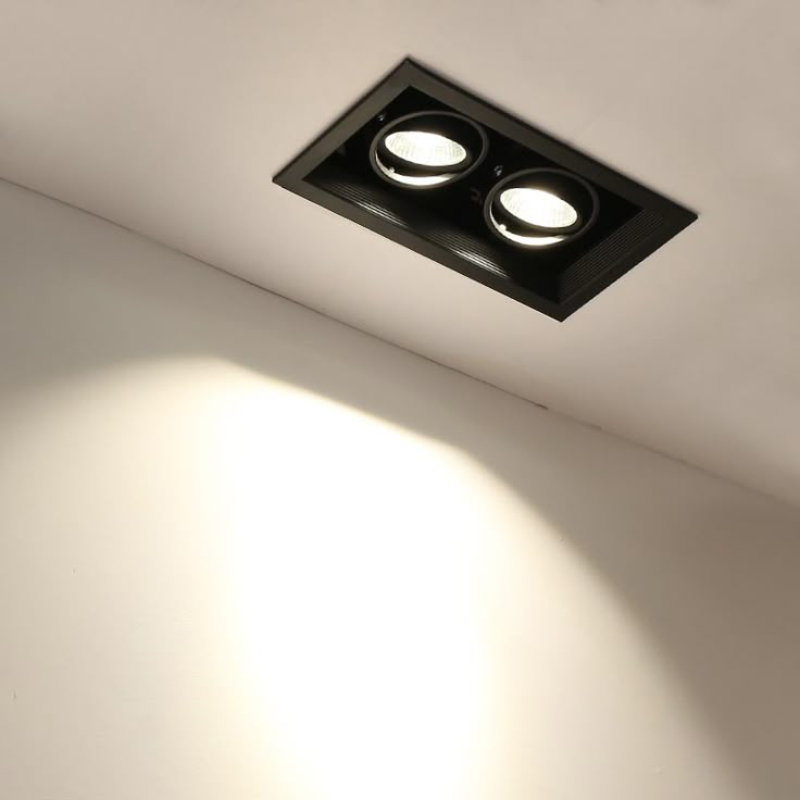 Ceiling Spot Light YND-T-V324 - Ceiling Lamps - ebarza Furniture UAE | Shop Modern Furniture in Abu Dhabi & Dubai - مفروشات ايبازرا في الامارات | تسوق اثاث عصري وديكورات مميزة في دبي وابوظبي