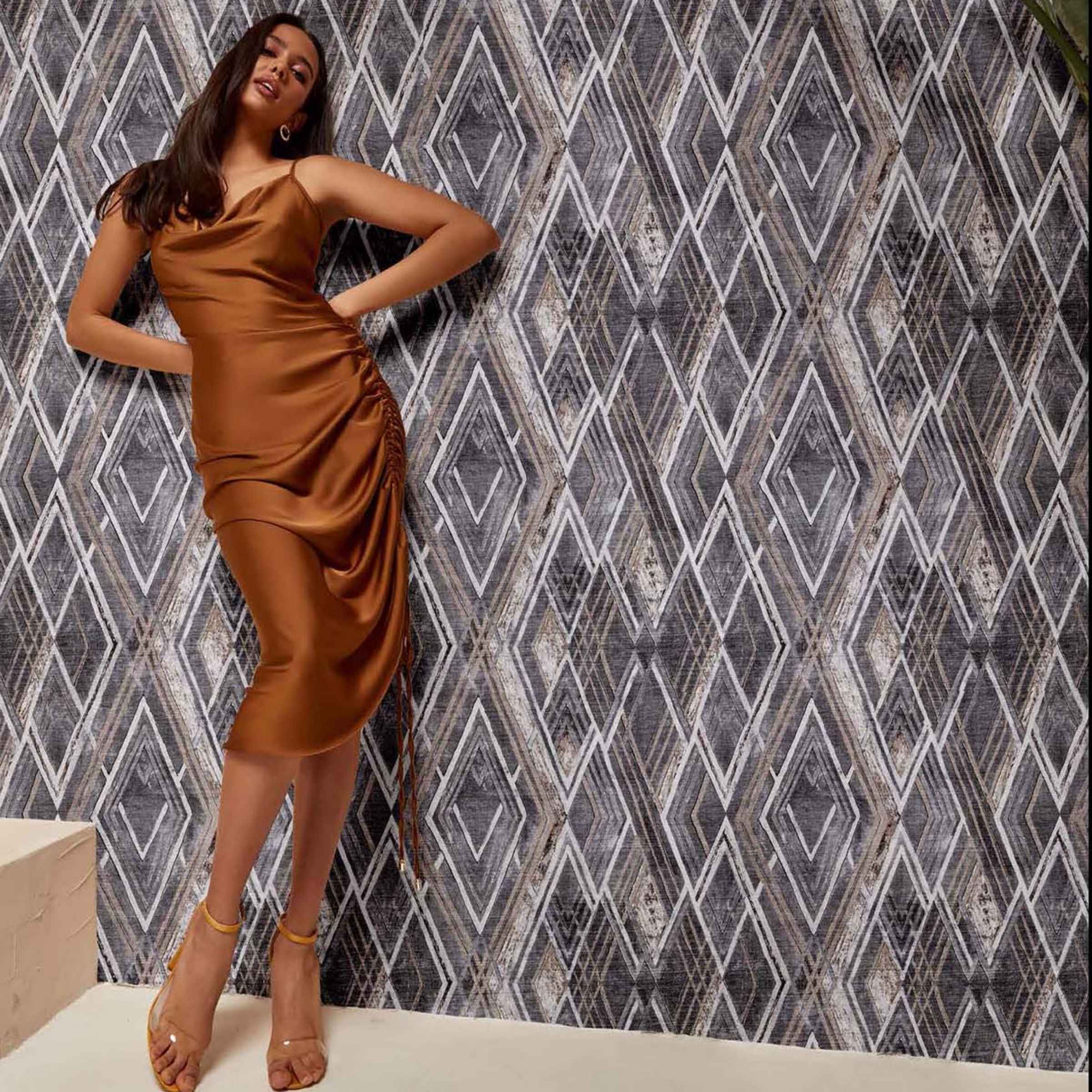 Elegant Milas Wallpaper Milas- 2016-1(Lot-210922) - Wallpapers - ebarza Furniture UAE | Shop Modern Furniture in Abu Dhabi & Dubai - مفروشات ايبازرا في الامارات | تسوق اثاث عصري وديكورات مميزة في دبي وابوظبي