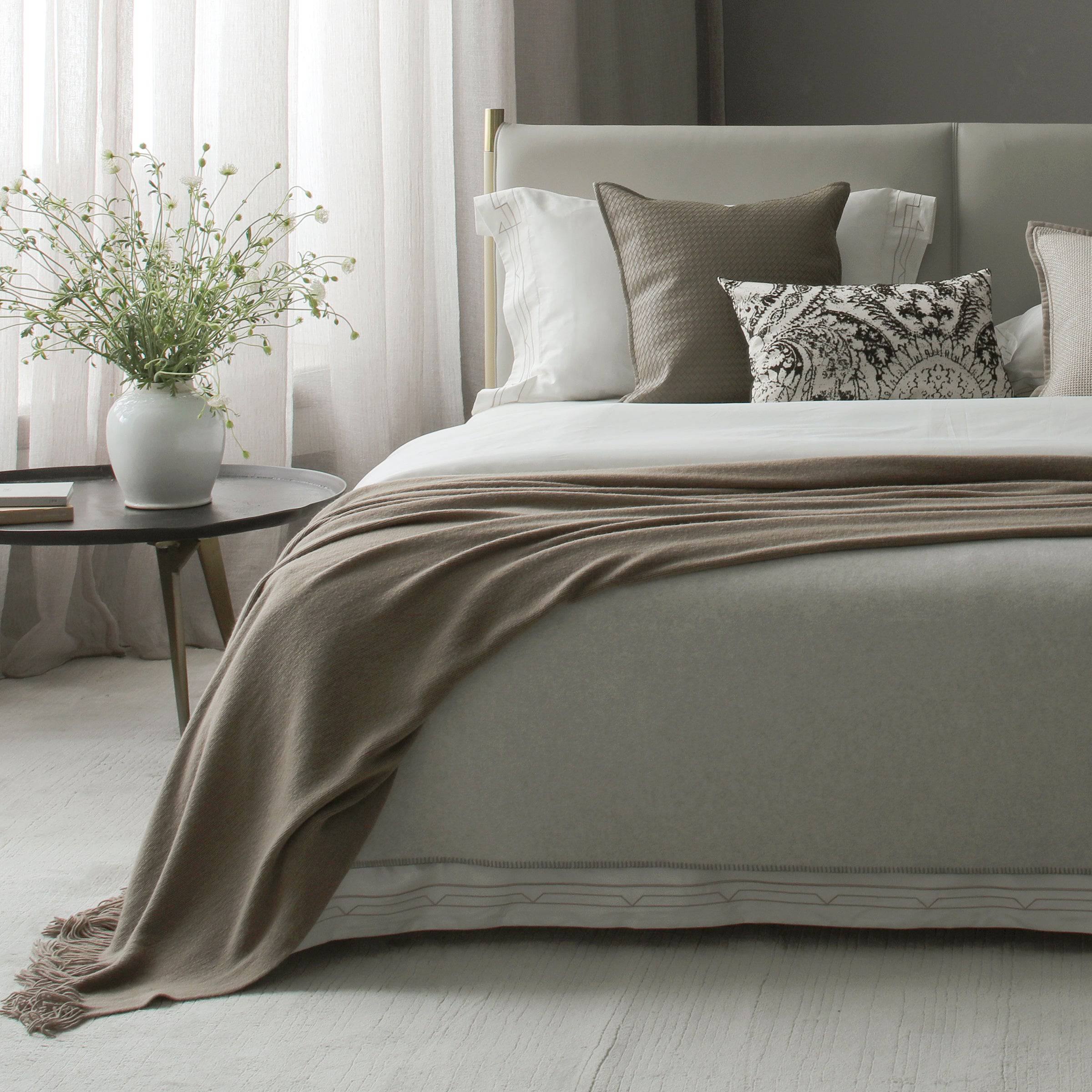 Pre-order 35 Days Delivery Gatsby Full Bedding Set Ebb022 - Bedding - ebarza Furniture UAE | Shop Modern Furniture in Abu Dhabi & Dubai - مفروشات ايبازرا في الامارات | تسوق اثاث عصري وديكورات مميزة في دبي وابوظبي