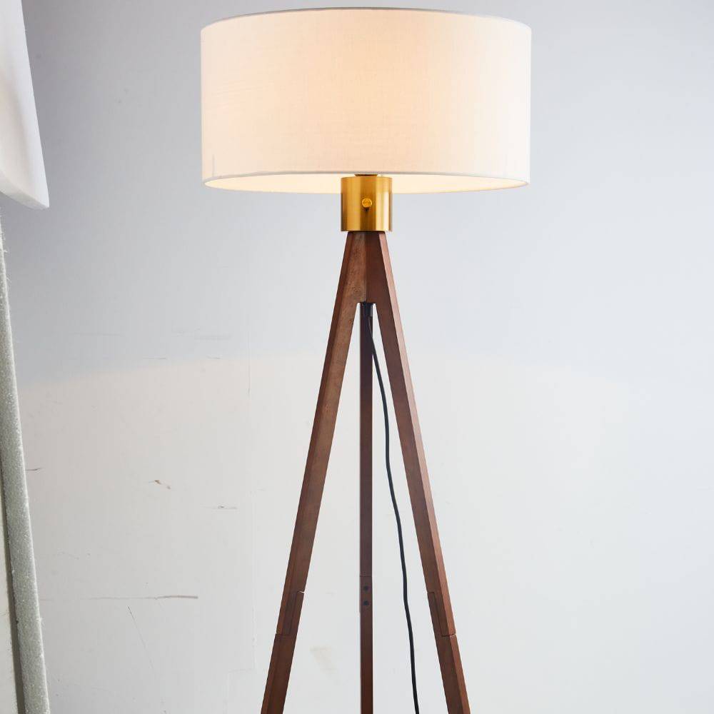 As Is - Gem Wooden Tripod Floor Lamp Cy-Ltd-1000 - DISPLAY ITEM - ebarza Furniture UAE | Shop Modern Furniture in Abu Dhabi & Dubai - مفروشات ايبازرا في الامارات | تسوق اثاث عصري وديكورات مميزة في دبي وابوظبي