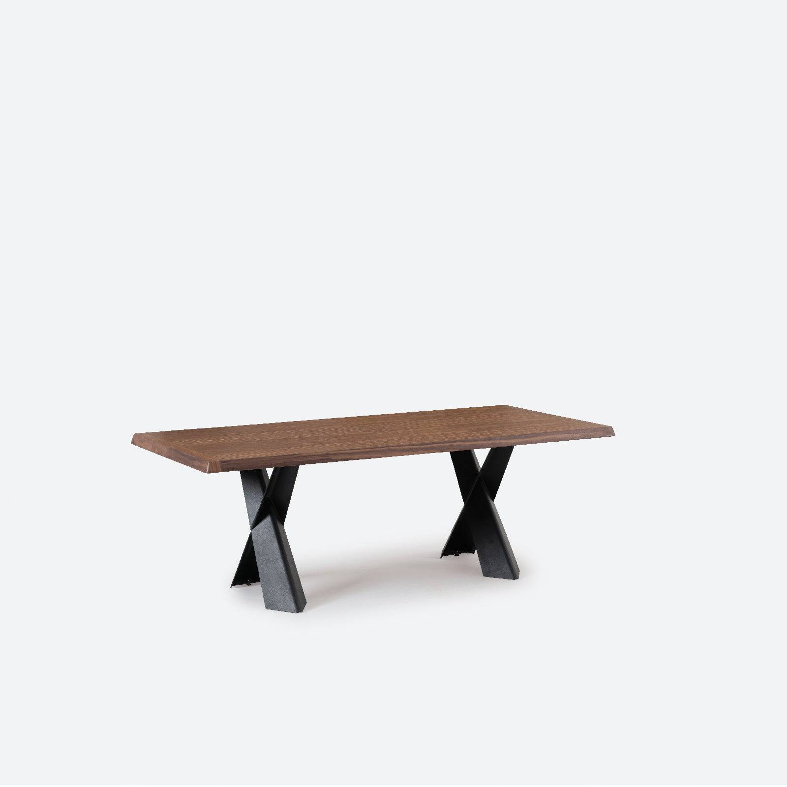 Display Piece - Genova Dining Table Genv-Table-YAS - DISPLAY ITEM - ebarza Furniture UAE | Shop Modern Furniture in Abu Dhabi & Dubai - مفروشات ايبازرا في الامارات | تسوق اثاث عصري وديكورات مميزة في دبي وابوظبي