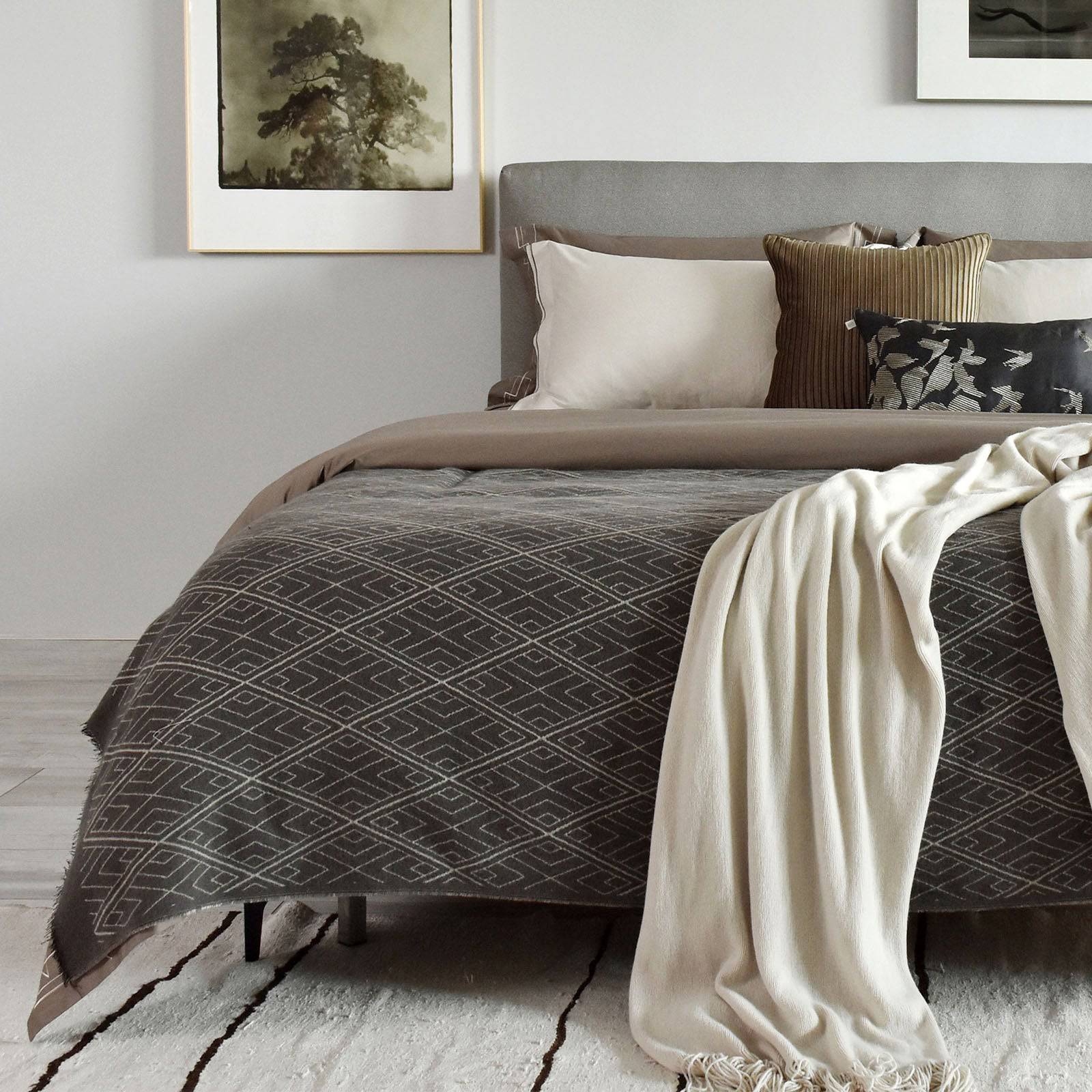 Gironde Full Bedding Set Ebb-013 - Bedding - ebarza Furniture UAE | Shop Modern Furniture in Abu Dhabi & Dubai - مفروشات ايبازرا في الامارات | تسوق اثاث عصري وديكورات مميزة في دبي وابوظبي