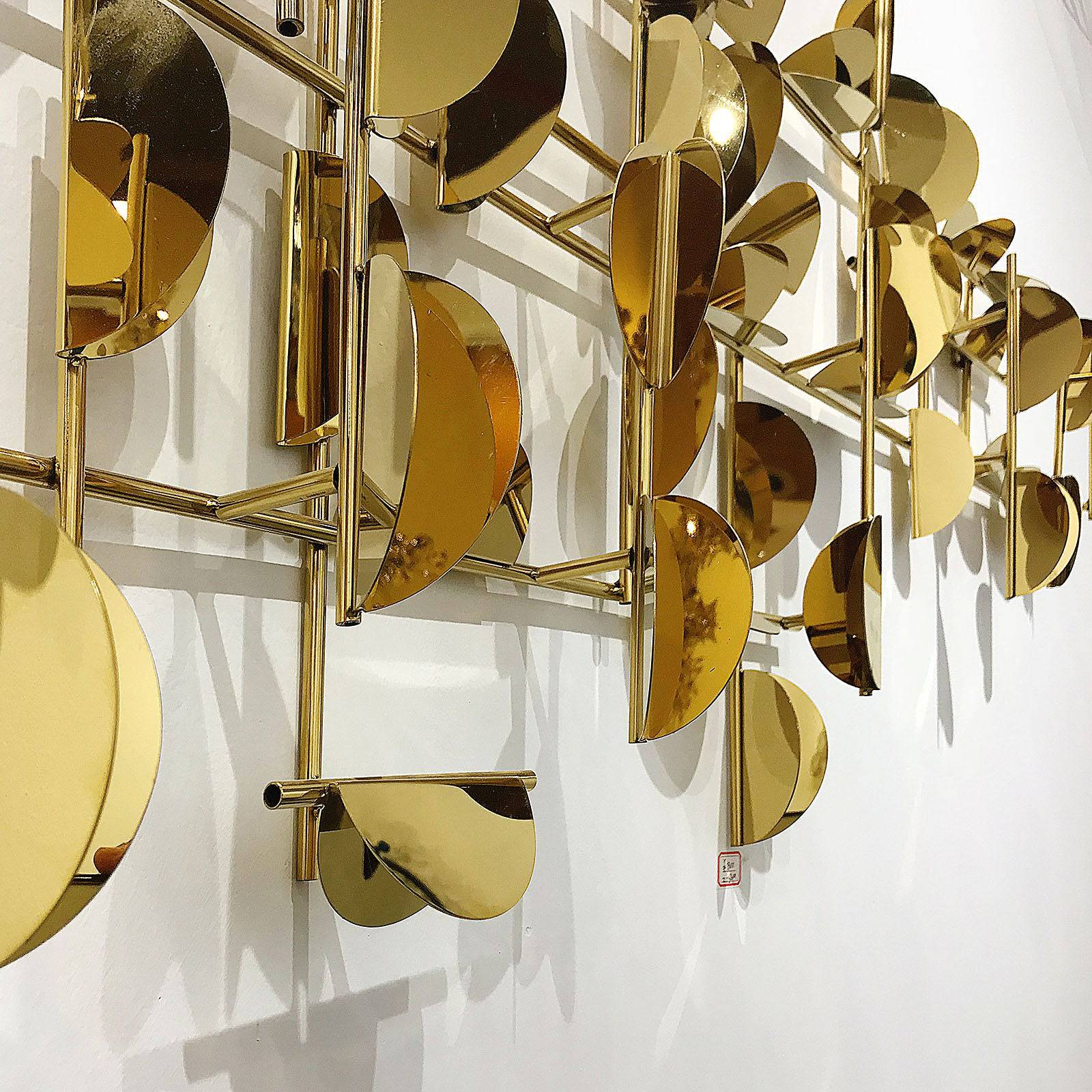 Golden Leaves Handcrafted Stainless Steel Artwork Z08019 -  Artwork - ebarza Furniture UAE | Shop Modern Furniture in Abu Dhabi & Dubai - مفروشات ايبازرا في الامارات | تسوق اثاث عصري وديكورات مميزة في دبي وابوظبي