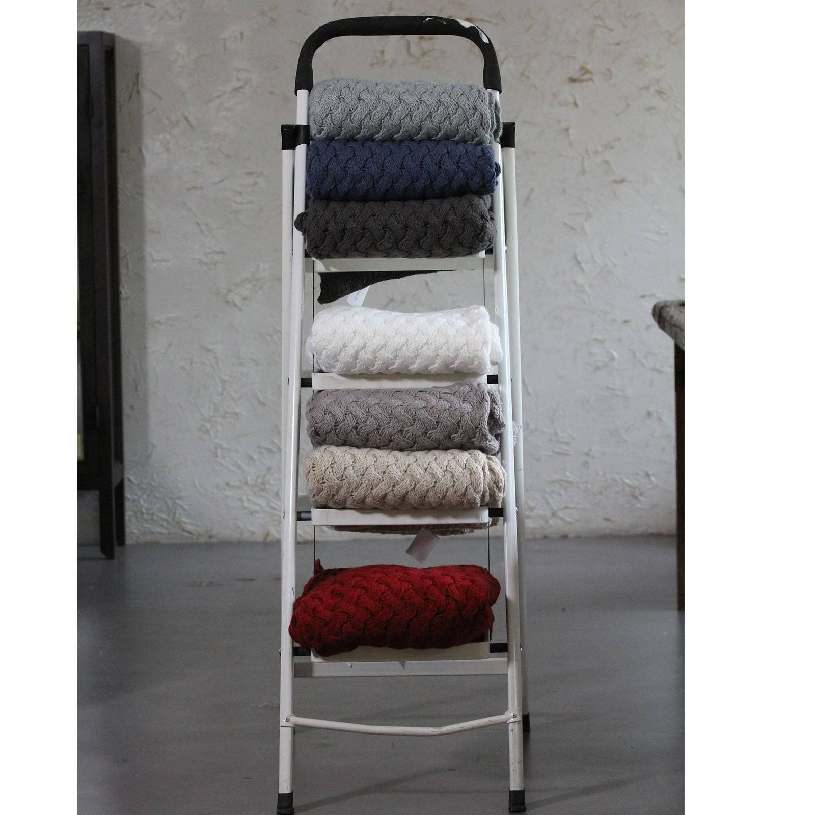 Handmade Chunky Throw Blanket 180401-002-Darkblue - Blankets - ebarza Furniture UAE | Shop Modern Furniture in Abu Dhabi & Dubai - مفروشات ايبازرا في الامارات | تسوق اثاث عصري وديكورات مميزة في دبي وابوظبي