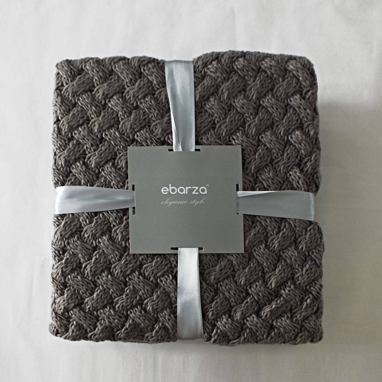 Handmade Chunky Throw Blanket 180401-002-Darkgrey - Blankets - ebarza Furniture UAE | Shop Modern Furniture in Abu Dhabi & Dubai - مفروشات ايبازرا في الامارات | تسوق اثاث عصري وديكورات مميزة في دبي وابوظبي