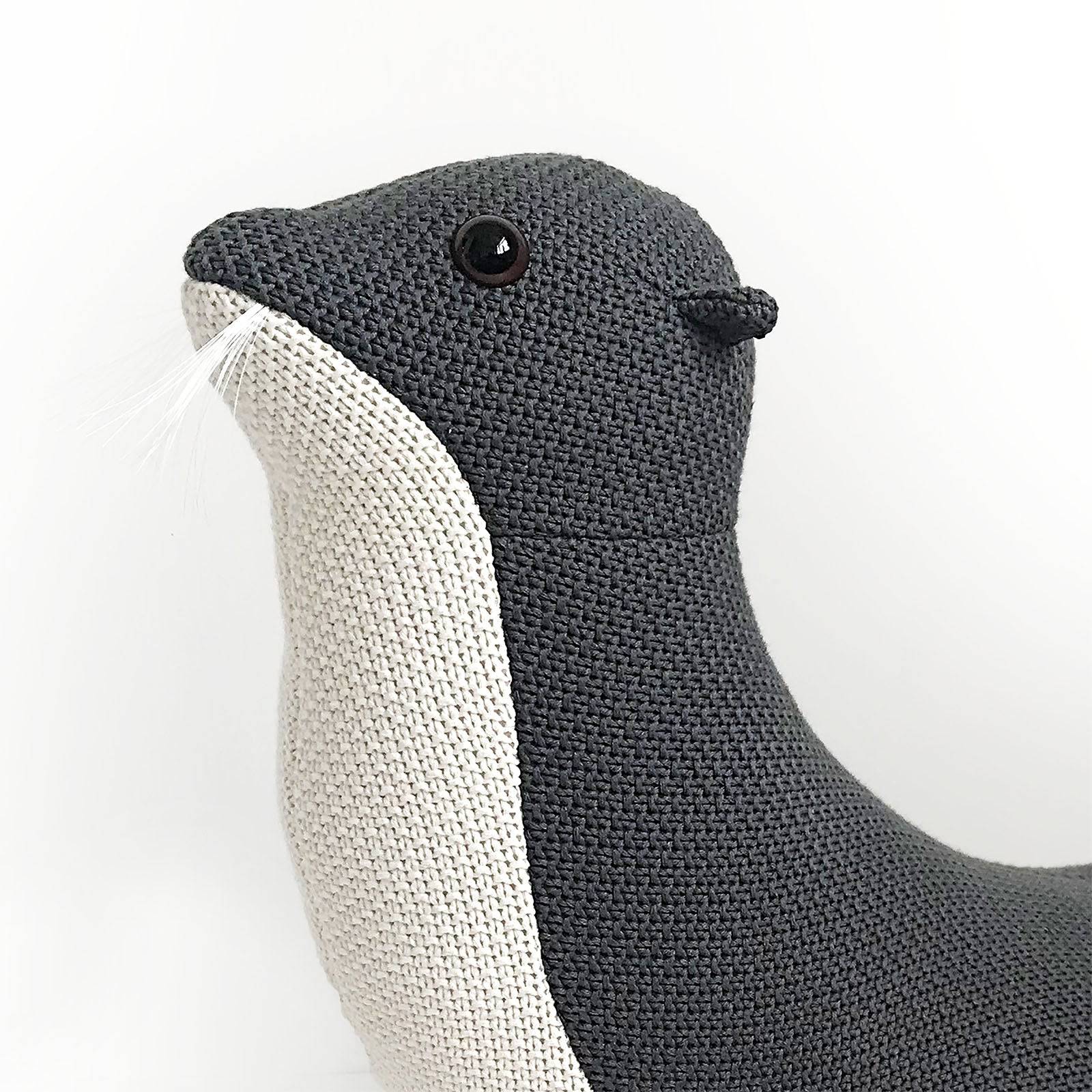 Handmade Cute Seal Decorative Hy18-001 - Kids Dolls - ebarza Furniture UAE | Shop Modern Furniture in Abu Dhabi & Dubai - مفروشات ايبازرا في الامارات | تسوق اثاث عصري وديكورات مميزة في دبي وابوظبي