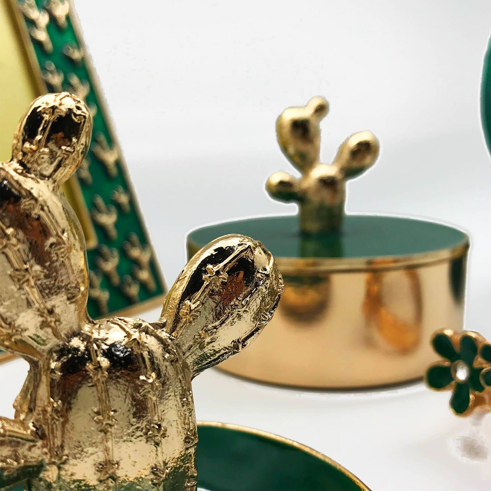 Handmade Zinc Napkin Ring Arezona 47491Afbc - Napkin Rings - ebarza Furniture UAE | Shop Modern Furniture in Abu Dhabi & Dubai - مفروشات ايبازرا في الامارات | تسوق اثاث عصري وديكورات مميزة في دبي وابوظبي