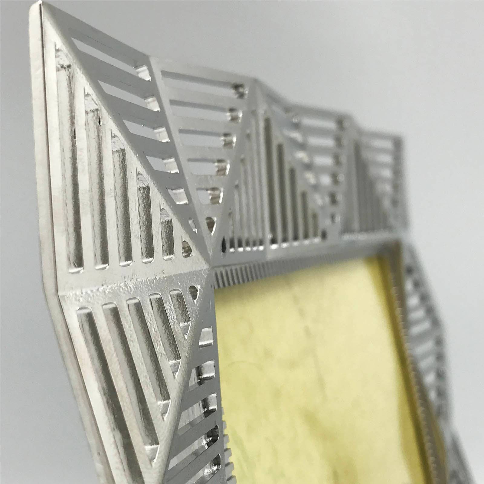 Handmade Zinc Plate/Ashtray Chrome 48134A000 - Trays - ebarza Furniture UAE | Shop Modern Furniture in Abu Dhabi & Dubai - مفروشات ايبازرا في الامارات | تسوق اثاث عصري وديكورات مميزة في دبي وابوظبي